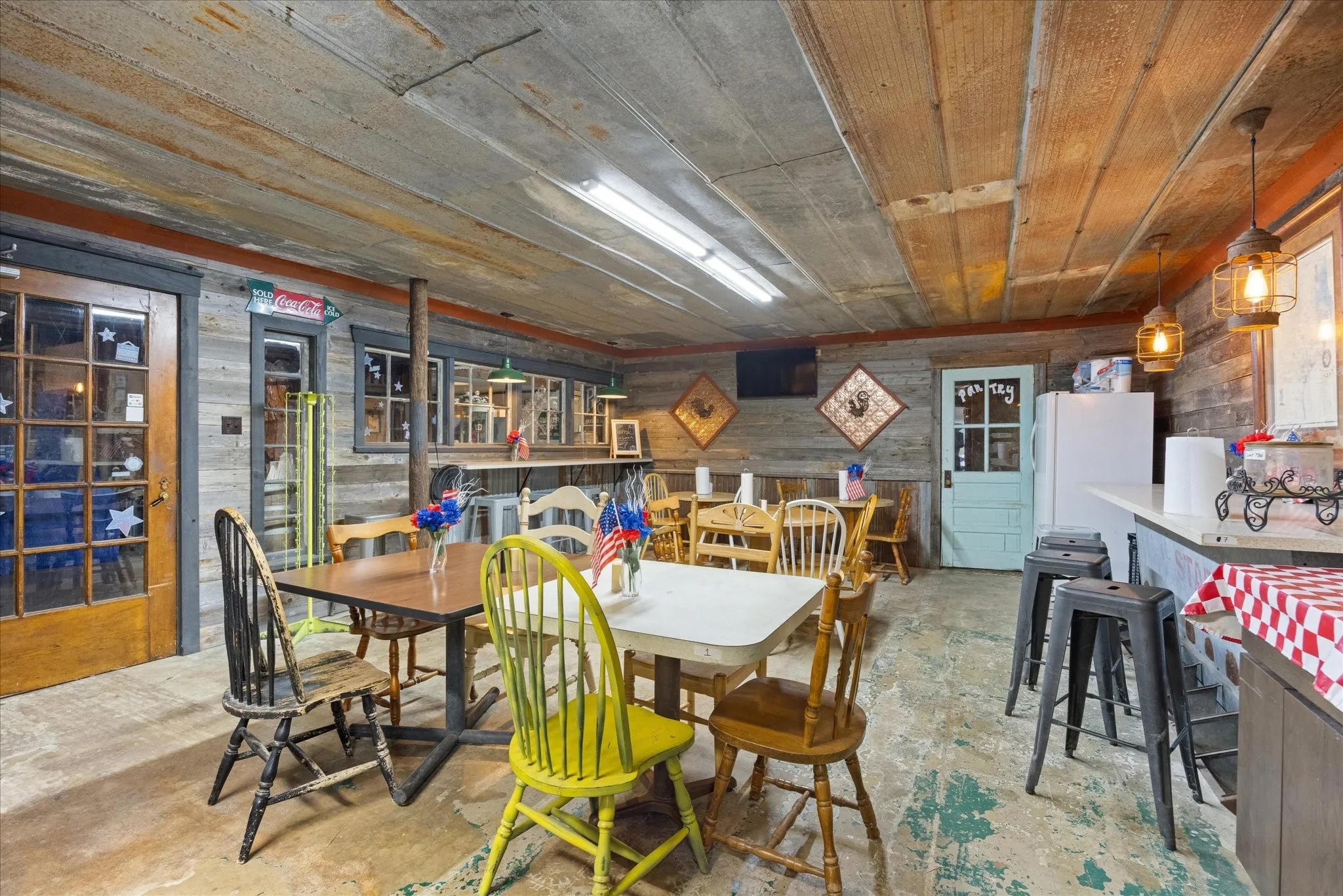 Cafe / Restaurant of The Chicken House Antique Mall and Flea Market