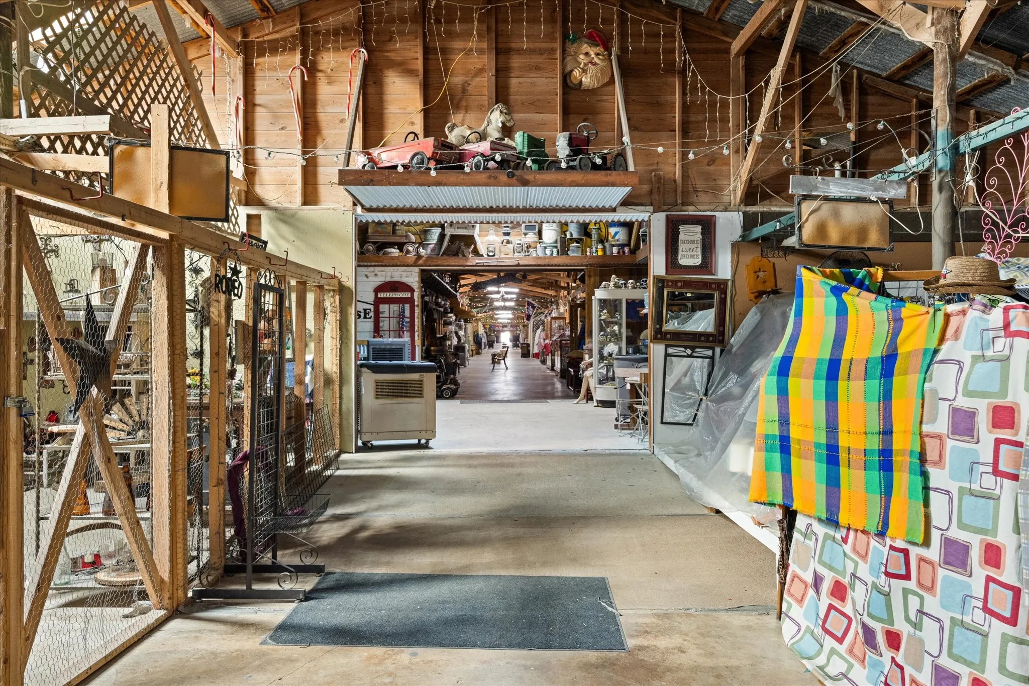 Interior of The Chicken House Antique Mall and Flea Market