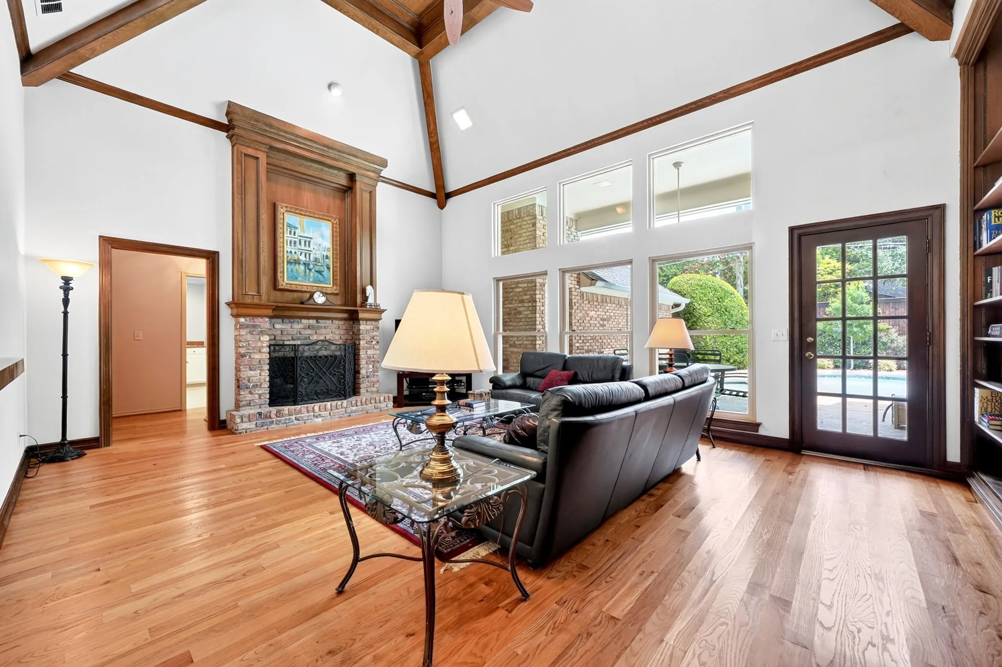 Plenty of windows to let in lots of natural light