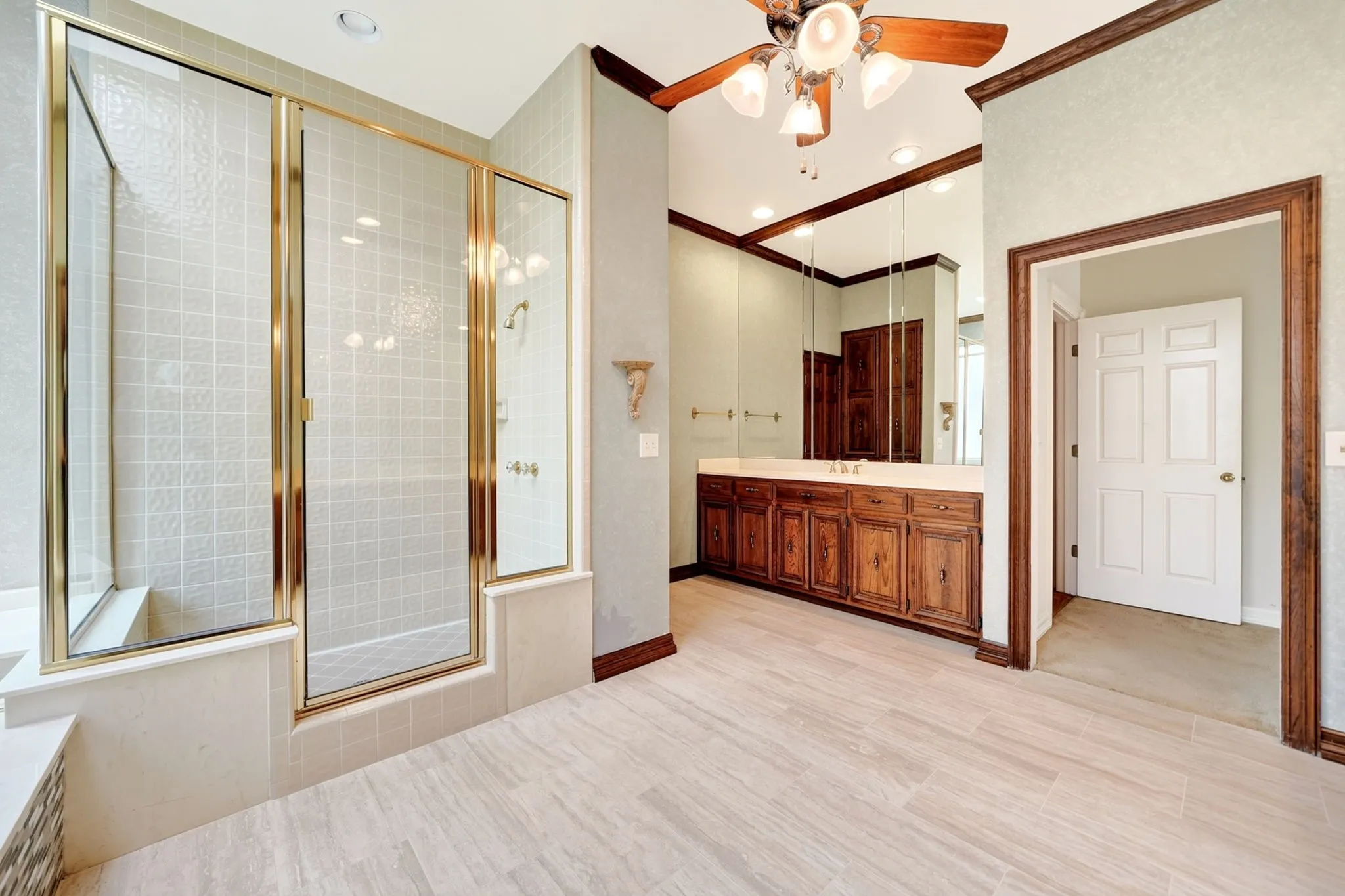 Single Family Residence For Sale in Collin County , 5901 Flintshire Lane, Dallas, Texas 75252, 4 Bedroom, 3 Bathroom, 3 Garage spaces, 3,485 Sqft, built in 1983, mls#21328433, Real Estate Agent in Dallas, Homes For Sale in Collin county, Homes For Sale in Dallas, Realtor in Dallas Texas, Real Estate Brokerage Independent Realty Texas, Luminita Cordes Realtor