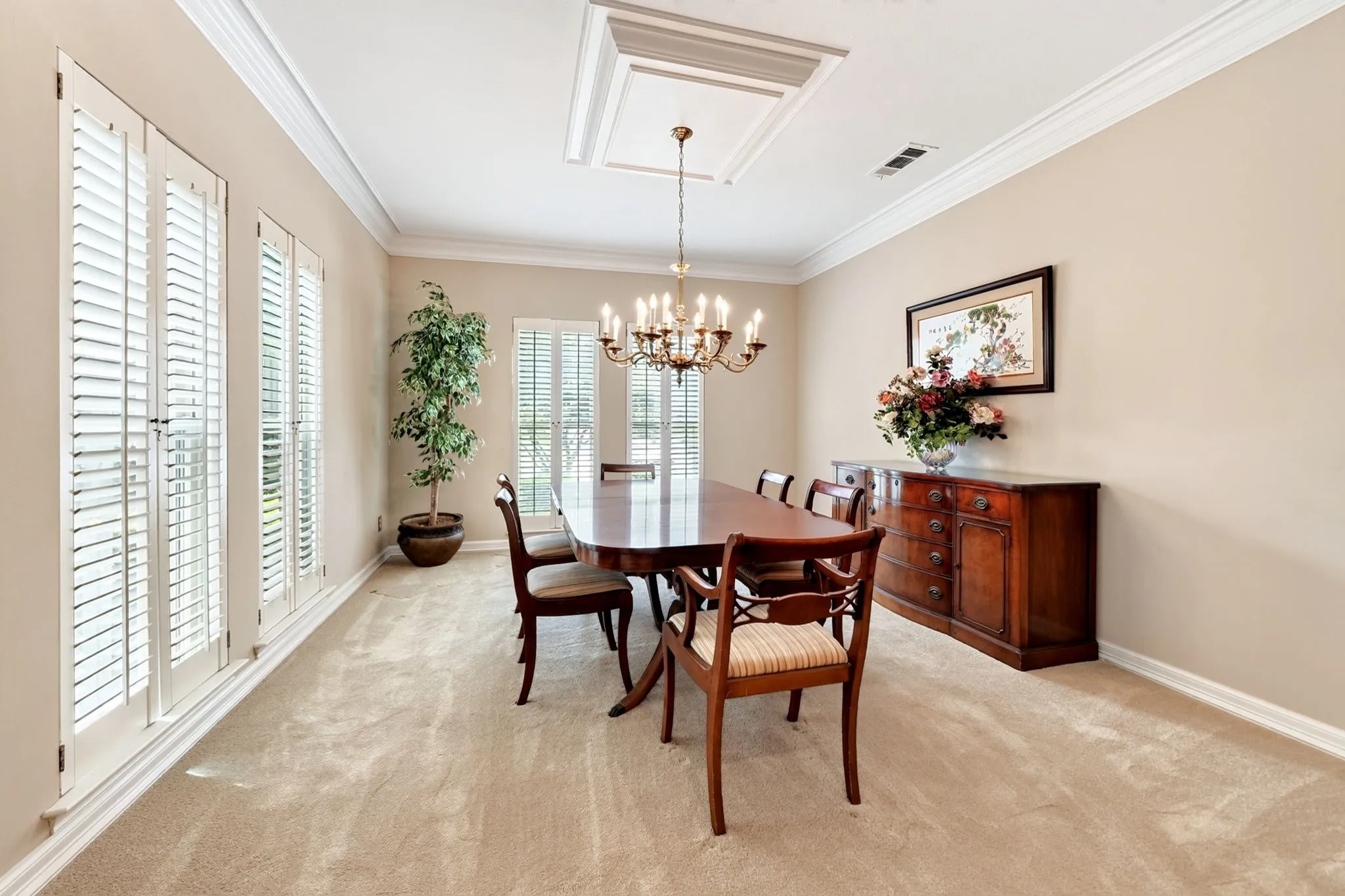 Single Family Residence For Sale in Collin County , 5901 Flintshire Lane, Dallas, Texas 75252, 4 Bedroom, 3 Bathroom, 3 Garage spaces, 3,485 Sqft, built in 1983, mls#21328433, Real Estate Agent in Dallas, Homes For Sale in Collin county, Homes For Sale in Dallas, Realtor in Dallas Texas, Real Estate Brokerage Independent Realty Texas, Luminita Cordes Realtor