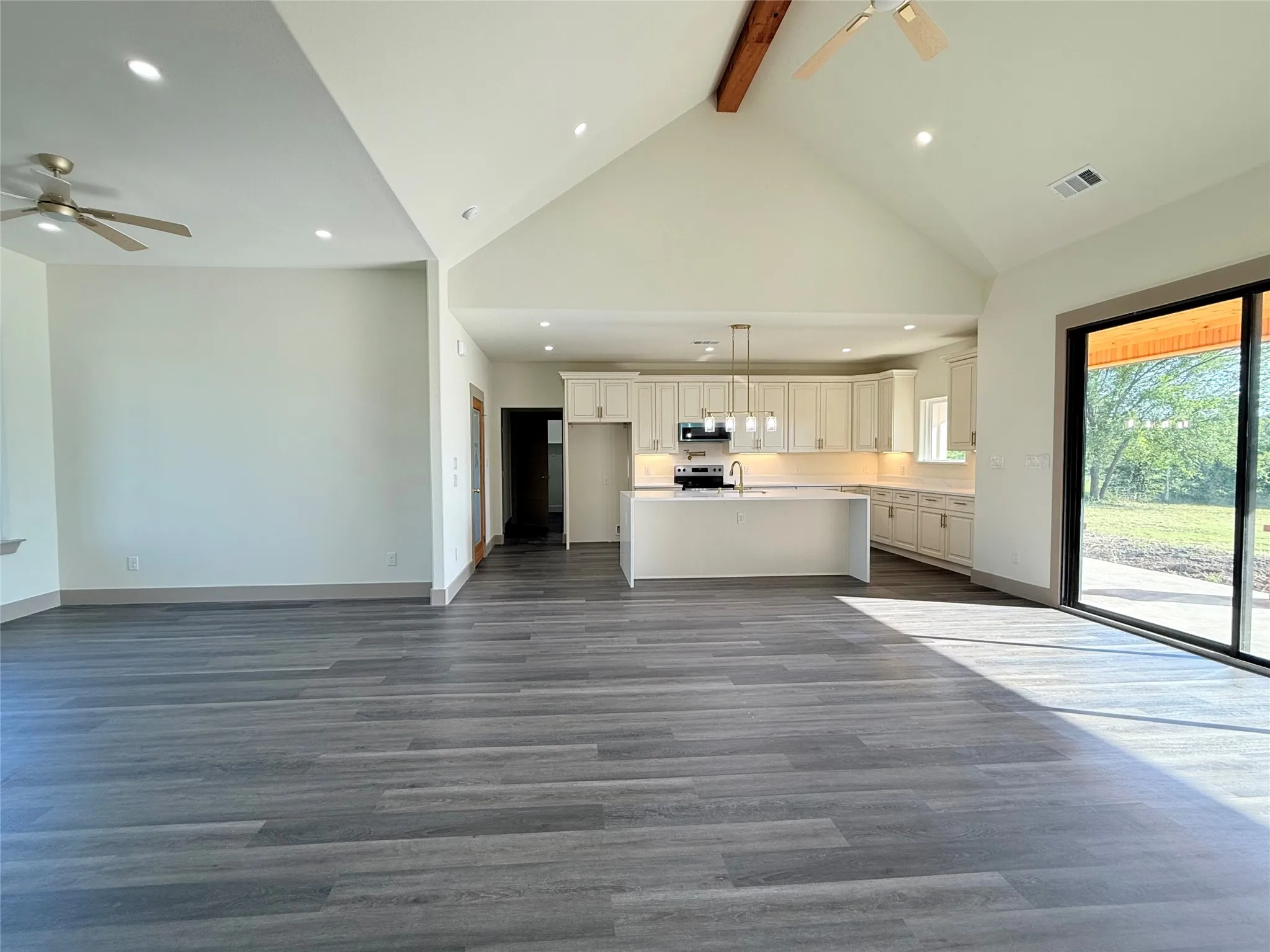 Single Family Residence For Sale in Hunt County , 6560 Private Road 2269, Quinlan, Texas 75474, 3 Bedroom, 2 Bathroom, 2 Garage spaces, 2,545 Sqft, built in 2026, mls#21328441, Real Estate Agent in Quinlan, Homes For Sale in Hunt county, Homes For Sale in Quinlan, Realtor in Quinlan Texas, Real Estate Brokerage Independent Realty Texas, Luminita Cordes Realtor