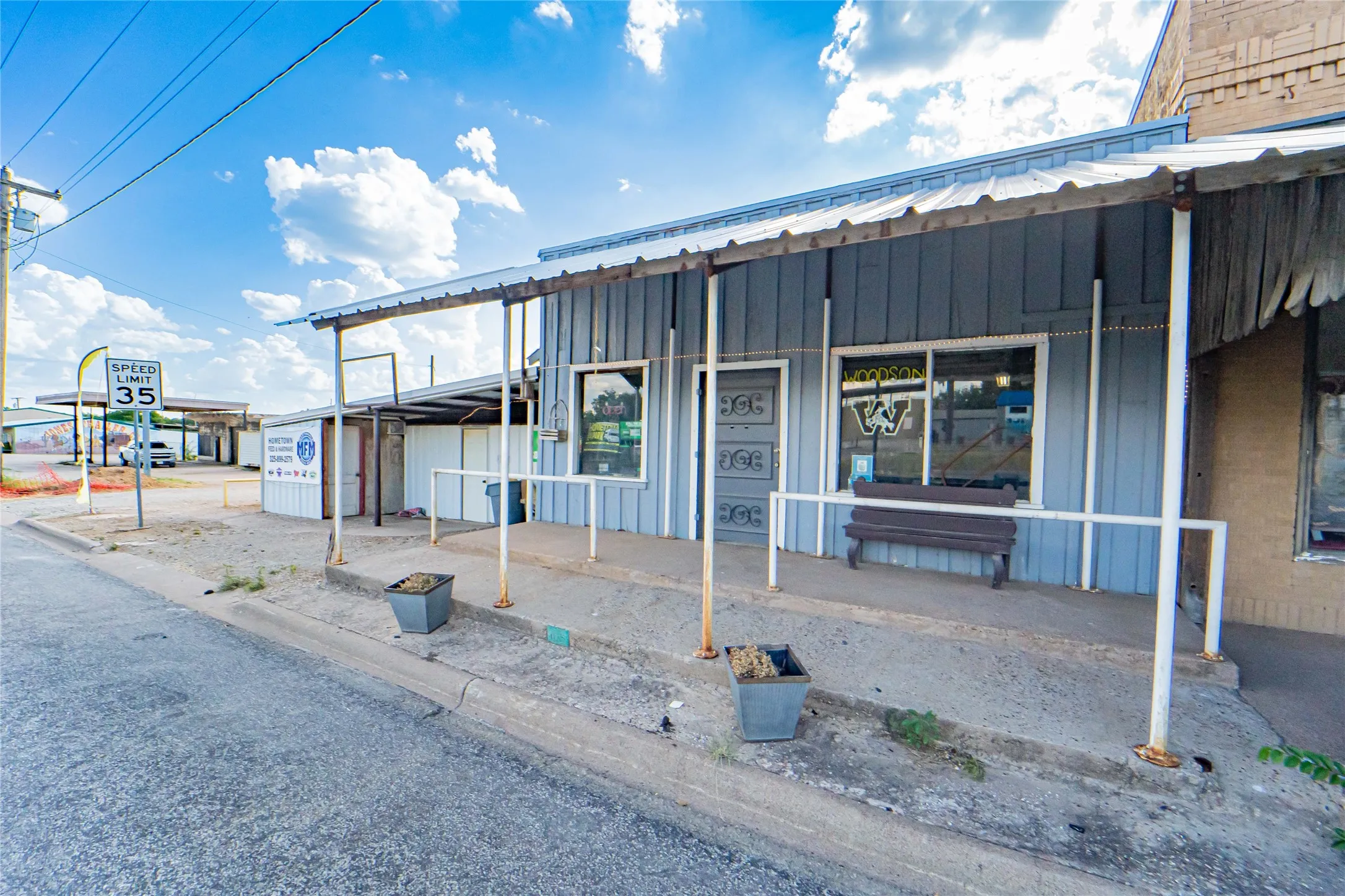 Business For Sale in Throckmorton County , 105 S US Highway 183, Woodson, Texas 76491, 0, 0, Garage spaces, 0 Sqft, built in 0, Price $110,000, mls#21308618, Real Estate Agent in Woodson, Homes For Sale in Throckmorton county, Homes For Sale in Woodson, Realtor in Woodson Texas, Real Estate Brokerage Independent Realty Texas, Luminita Cordes Realtor
