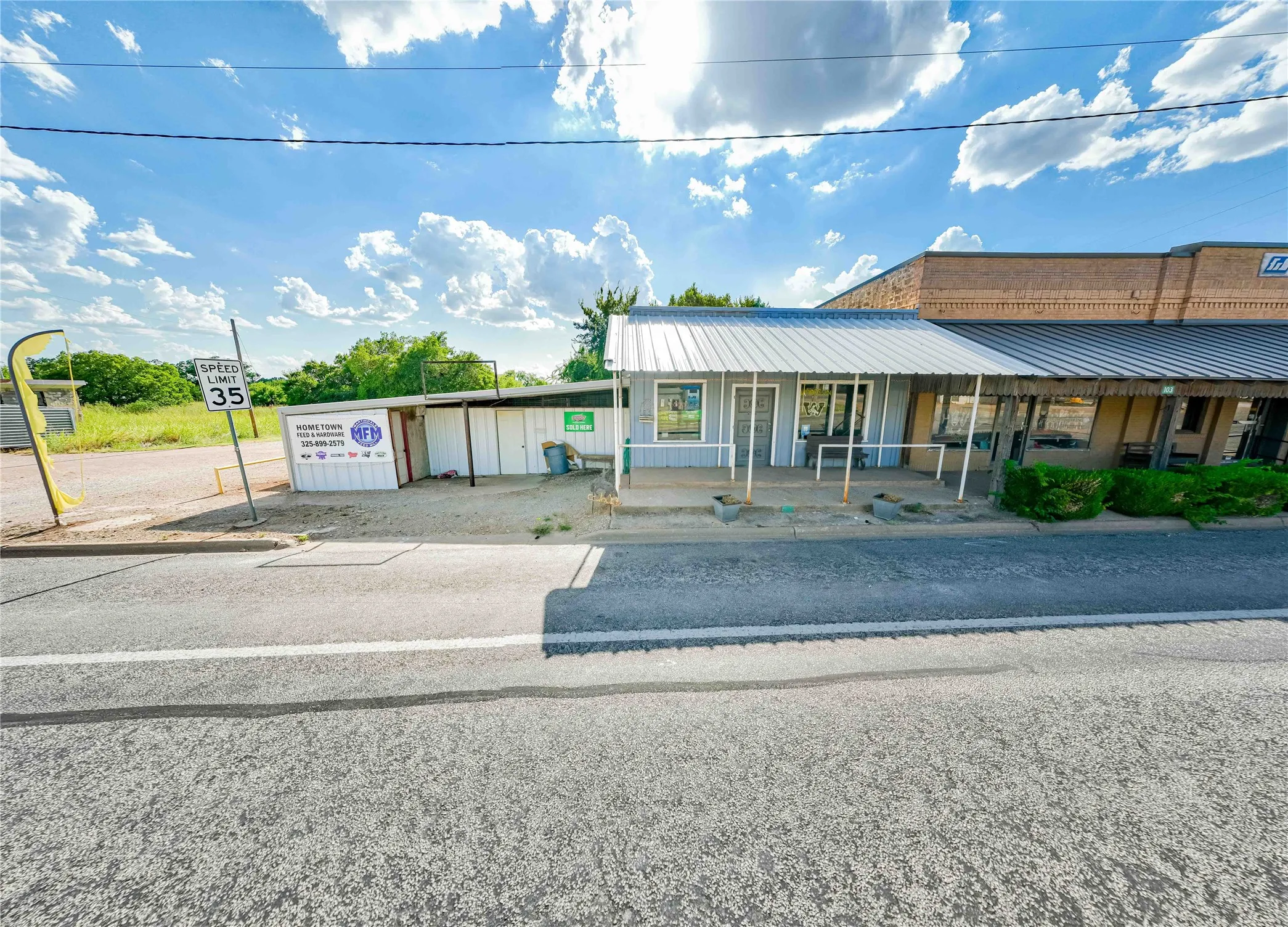 Business For Sale in Throckmorton County , 105 S US Highway 183, Woodson, Texas 76491, 0, 0, Garage spaces, 0 Sqft, built in 0, Price $110,000, mls#21308618, Real Estate Agent in Woodson, Homes For Sale in Throckmorton county, Homes For Sale in Woodson, Realtor in Woodson Texas, Real Estate Brokerage Independent Realty Texas, Luminita Cordes Realtor