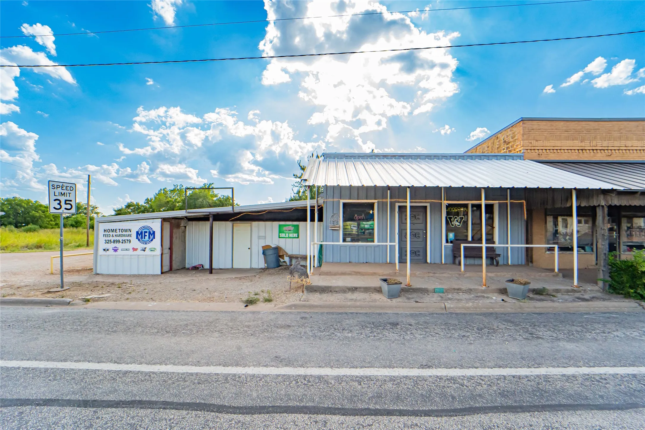 Business For Sale in Throckmorton County , 105 S US Highway 183, Woodson, Texas 76491, 0, 0, Garage spaces, 0 Sqft, built in 0, Price $110,000, mls#21308618, Real Estate Agent in Woodson, Homes For Sale in Throckmorton county, Homes For Sale in Woodson, Realtor in Woodson Texas, Real Estate Brokerage Independent Realty Texas, Luminita Cordes Realtor