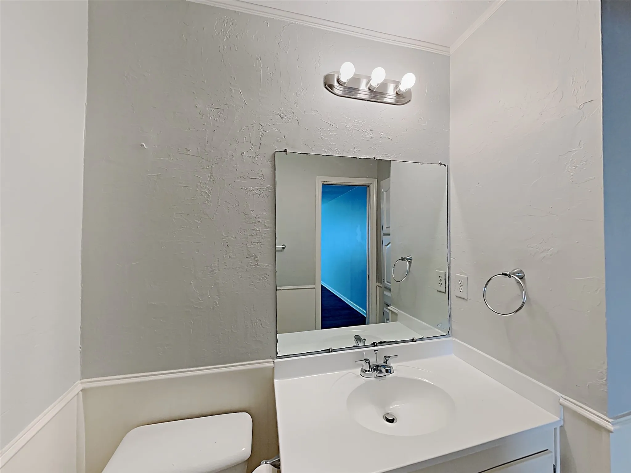 Single Family Residence For Sale in Denton County , 3522 Whitney Drive, Carrollton, Texas 75007, 3 Bedroom, 2 Bathroom, 2 Garage spaces, 1,900 Sqft, built in 2014, mls#21327927, Real Estate Agent in Carrollton, Homes For Sale in Denton county, Homes For Sale in Carrollton, Realtor in Carrollton Texas, Real Estate Brokerage Independent Realty Texas, Luminita Cordes Realtor