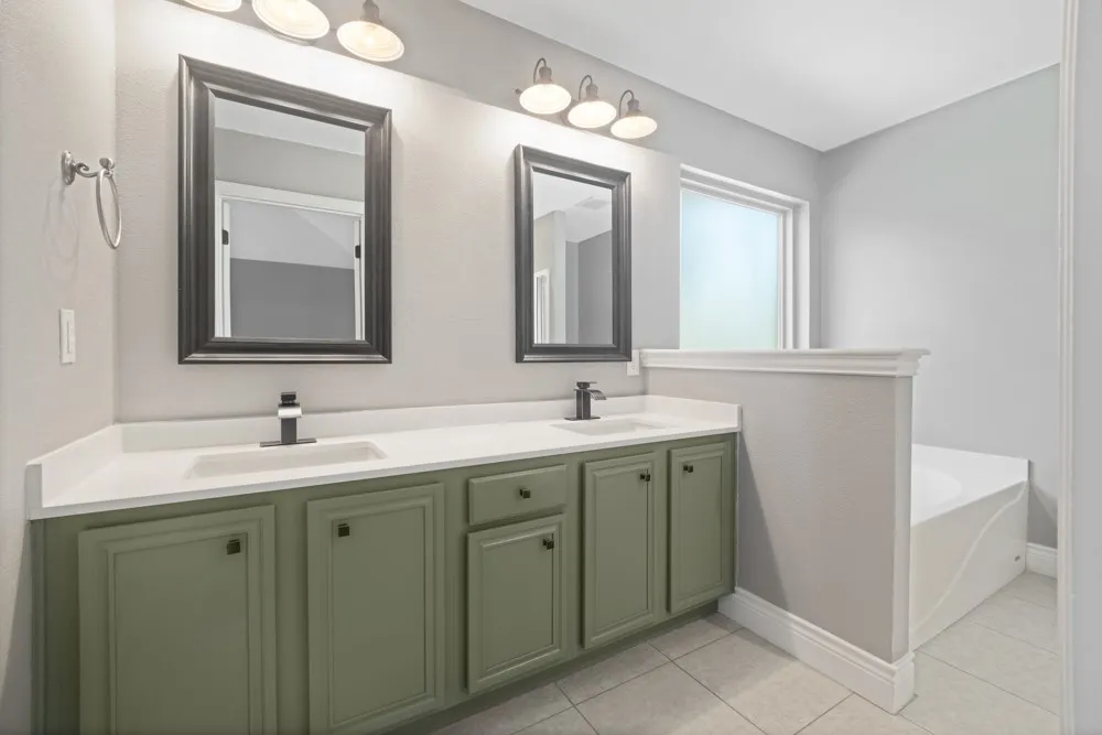 Single Family Residence For Sale in Denton County , 2054 Lake Pointe Drive, Little Elm, Texas 75068, 3 Bedroom, 2 Bathroom, 2 Garage spaces, 1,782 Sqft, built in 1999, mls#21328448, Real Estate Agent in Little Elm, Homes For Sale in Denton county, Homes For Sale in Little Elm, Realtor in Little Elm Texas, Real Estate Brokerage Independent Realty Texas, Luminita Cordes Realtor