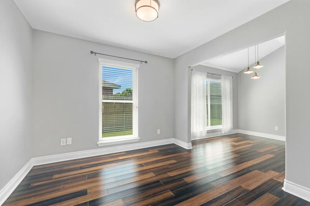 Single Family Residence For Sale in Denton County , 2054 Lake Pointe Drive, Little Elm, Texas 75068, 3 Bedroom, 2 Bathroom, 2 Garage spaces, 1,782 Sqft, built in 1999, mls#21328448, Real Estate Agent in Little Elm, Homes For Sale in Denton county, Homes For Sale in Little Elm, Realtor in Little Elm Texas, Real Estate Brokerage Independent Realty Texas, Luminita Cordes Realtor