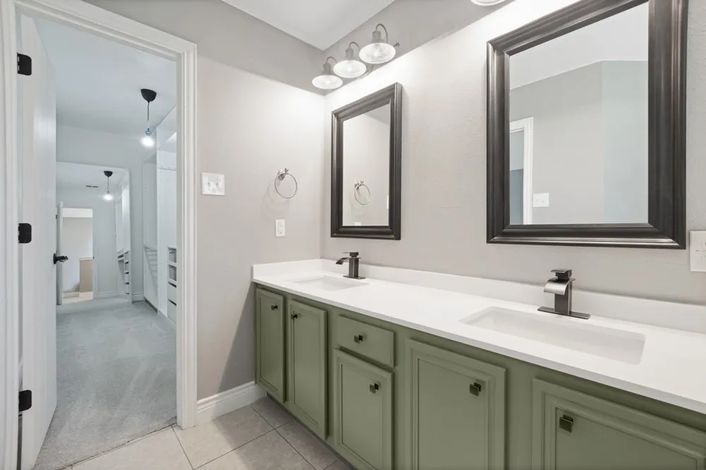 Single Family Residence For Sale in Denton County , 2054 Lake Pointe Drive, Little Elm, Texas 75068, 3 Bedroom, 2 Bathroom, 2 Garage spaces, 1,782 Sqft, built in 1999, mls#21328448, Real Estate Agent in Little Elm, Homes For Sale in Denton county, Homes For Sale in Little Elm, Realtor in Little Elm Texas, Real Estate Brokerage Independent Realty Texas, Luminita Cordes Realtor