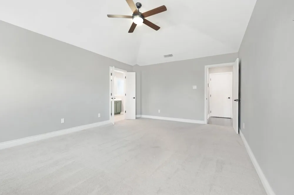 Single Family Residence For Sale in Denton County , 2054 Lake Pointe Drive, Little Elm, Texas 75068, 3 Bedroom, 2 Bathroom, 2 Garage spaces, 1,782 Sqft, built in 1999, mls#21328448, Real Estate Agent in Little Elm, Homes For Sale in Denton county, Homes For Sale in Little Elm, Realtor in Little Elm Texas, Real Estate Brokerage Independent Realty Texas, Luminita Cordes Realtor