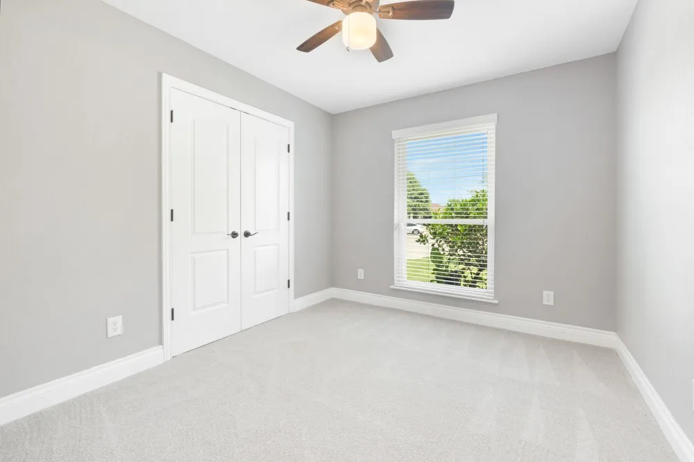 Single Family Residence For Sale in Denton County , 2054 Lake Pointe Drive, Little Elm, Texas 75068, 3 Bedroom, 2 Bathroom, 2 Garage spaces, 1,782 Sqft, built in 1999, mls#21328448, Real Estate Agent in Little Elm, Homes For Sale in Denton county, Homes For Sale in Little Elm, Realtor in Little Elm Texas, Real Estate Brokerage Independent Realty Texas, Luminita Cordes Realtor