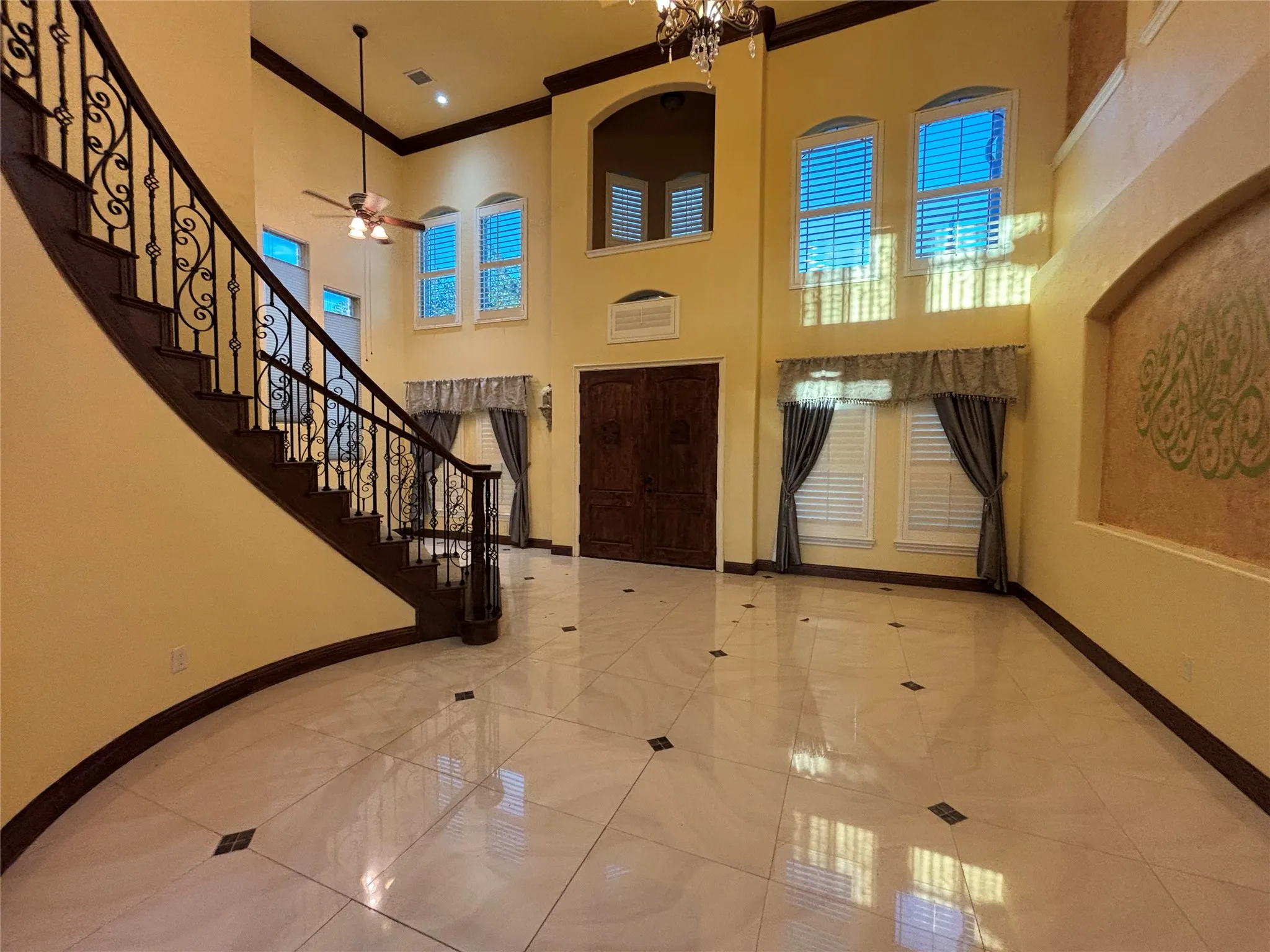 Single Family Residence For Sale in Dallas County , 2807 Borama Drive, Irving, Texas 75062, 6 Bedroom, 5 Bathroom, 2 Garage spaces, 3,913 Sqft, built in 2013, mls#21328454, Real Estate Agent in Irving, Homes For Sale in Dallas county, Homes For Sale in Irving, Realtor in Irving Texas, Real Estate Brokerage Independent Realty Texas, Luminita Cordes Realtor