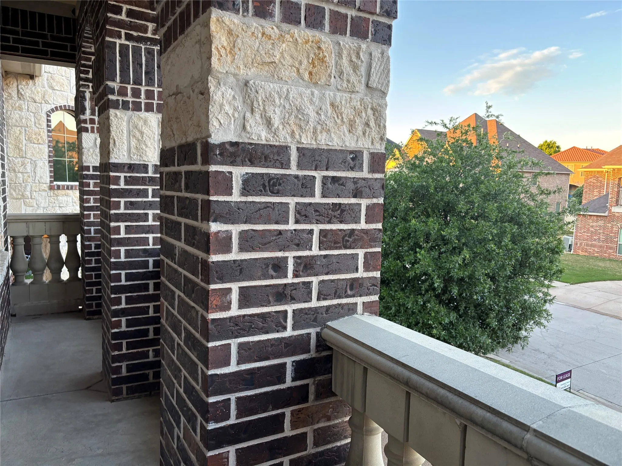 Single Family Residence For Sale in Dallas County , 2807 Borama Drive, Irving, Texas 75062, 6 Bedroom, 5 Bathroom, 2 Garage spaces, 3,913 Sqft, built in 2013, mls#21328454, Real Estate Agent in Irving, Homes For Sale in Dallas county, Homes For Sale in Irving, Realtor in Irving Texas, Real Estate Brokerage Independent Realty Texas, Luminita Cordes Realtor