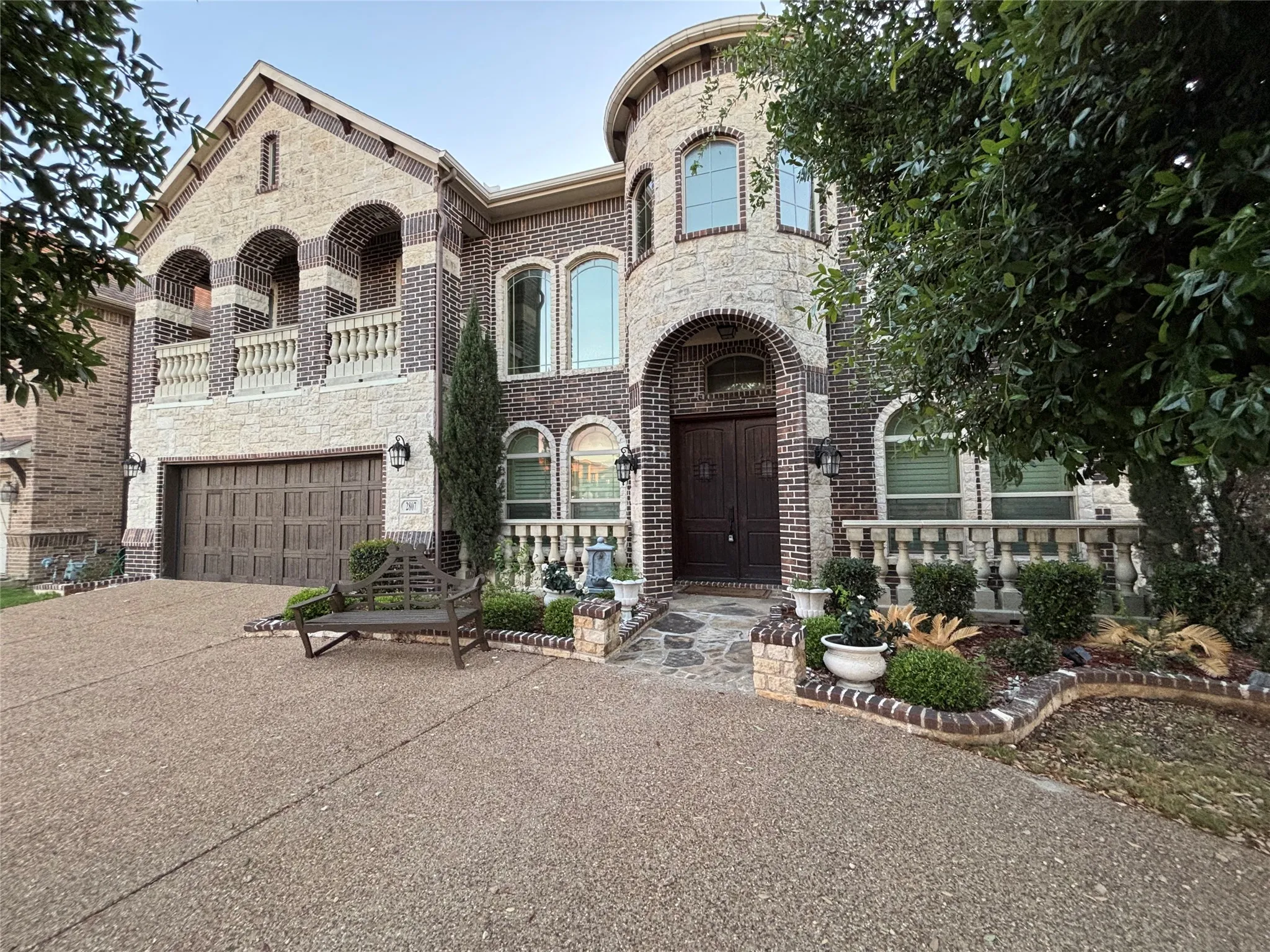 Single Family Residence For Sale in Dallas County , 2807 Borama Drive, Irving, Texas 75062, 6 Bedroom, 5 Bathroom, 2 Garage spaces, 3,913 Sqft, built in 2013, mls#21328454, Real Estate Agent in Irving, Homes For Sale in Dallas county, Homes For Sale in Irving, Realtor in Irving Texas, Real Estate Brokerage Independent Realty Texas, Luminita Cordes Realtor