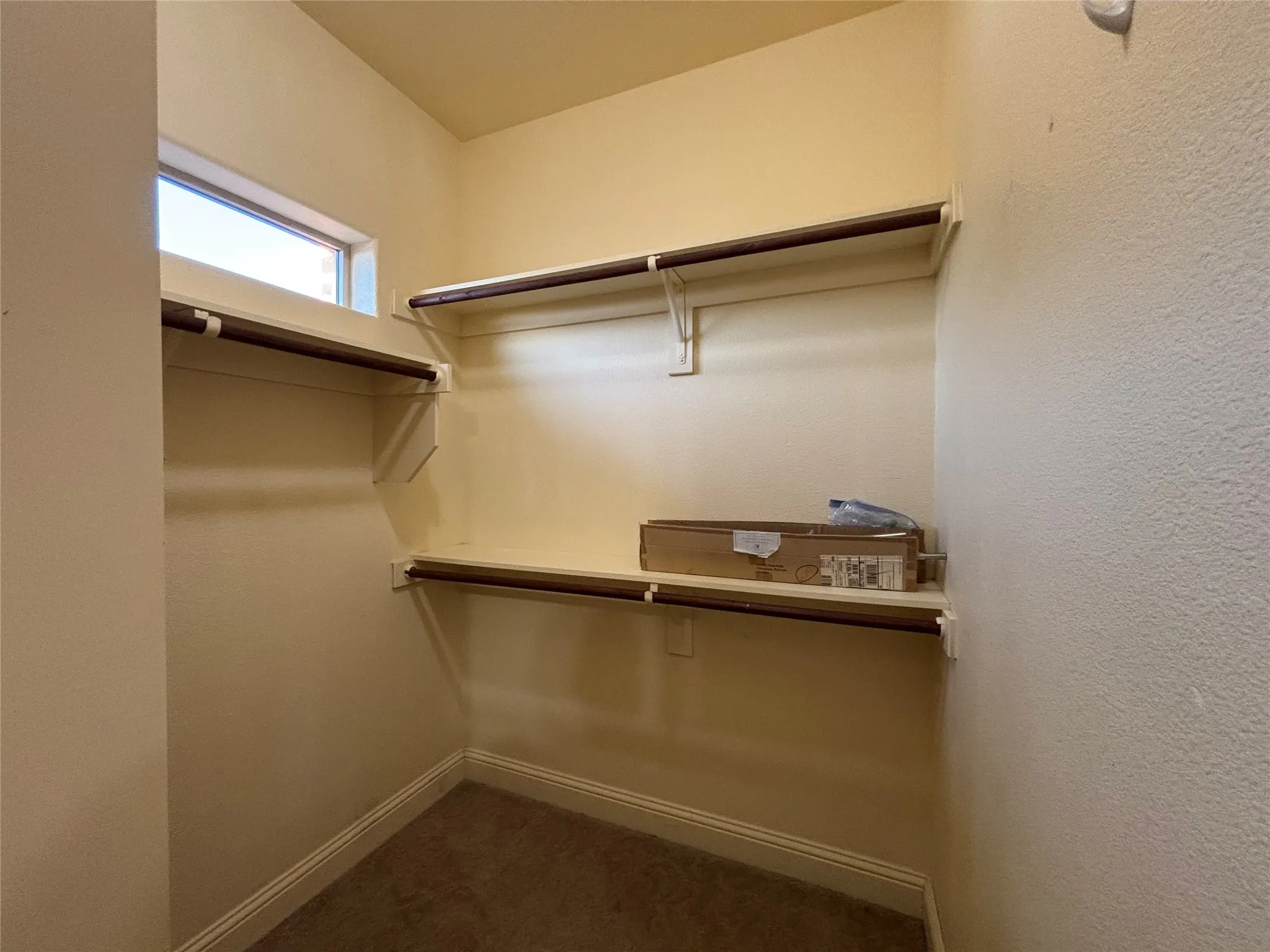 Single Family Residence For Sale in Dallas County , 2807 Borama Drive, Irving, Texas 75062, 6 Bedroom, 5 Bathroom, 2 Garage spaces, 3,913 Sqft, built in 2013, mls#21328454, Real Estate Agent in Irving, Homes For Sale in Dallas county, Homes For Sale in Irving, Realtor in Irving Texas, Real Estate Brokerage Independent Realty Texas, Luminita Cordes Realtor