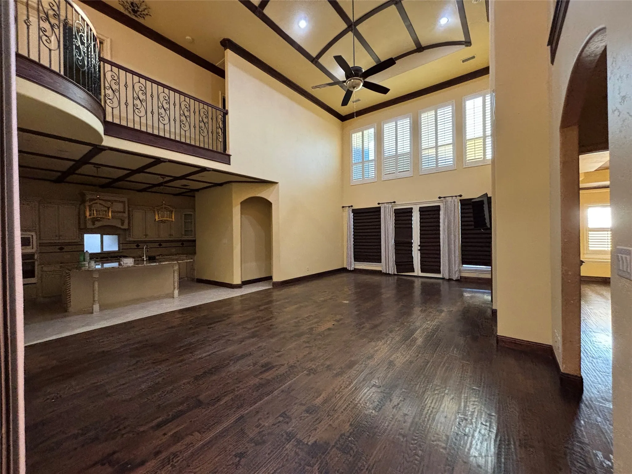 Single Family Residence For Sale in Dallas County , 2807 Borama Drive, Irving, Texas 75062, 6 Bedroom, 5 Bathroom, 2 Garage spaces, 3,913 Sqft, built in 2013, mls#21328454, Real Estate Agent in Irving, Homes For Sale in Dallas county, Homes For Sale in Irving, Realtor in Irving Texas, Real Estate Brokerage Independent Realty Texas, Luminita Cordes Realtor