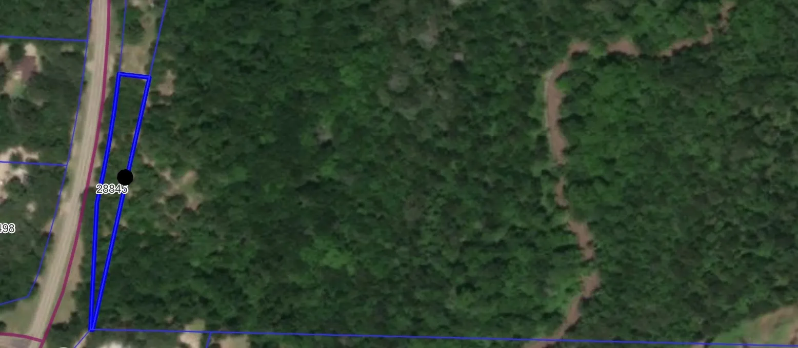 Property Map. Displaying the geographic layout and boundaries of the property