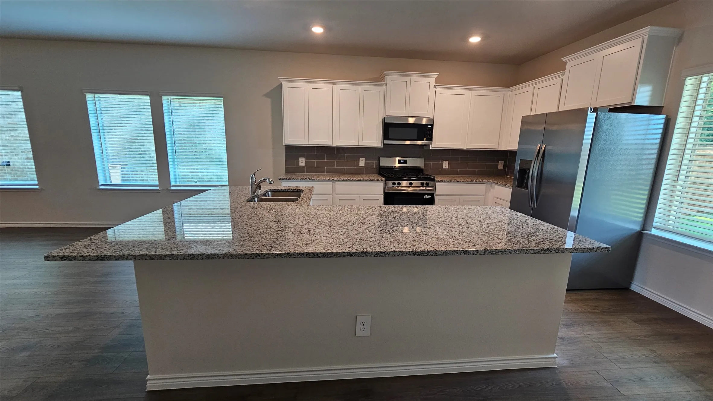 Single Family Residence For Rent in Collin County , 1928 Lostwood Drive, Princeton, Texas 75407, 4 Bedroom, 4 Bathroom, 2 Garage spaces, 2,700 Sqft, built in 2026, mls#21324378, Real Estate Agent in Princeton, Homes For Rent in Collin county, Homes For Rent in Princeton, Realtor in Princeton Texas, Real Estate Brokerage Independent Realty Texas, Luminita Cordes Realtor