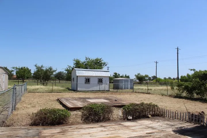 Mobile Home For Sale in Denton County , 9732 Meadow Ranch Road, Dish, Texas 76247, 3 Bedroom, 2 Bathroom, Garage spaces, 1,248 Sqft, built in 1993, mls#21328472, Real Estate Agent in Dish, Homes For Sale in Denton county, Homes For Sale in Dish, Realtor in Dish Texas, Real Estate Brokerage Independent Realty Texas, Luminita Cordes Realtor