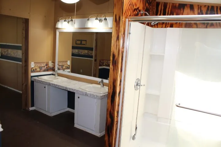 Mobile Home For Sale in Denton County , 9732 Meadow Ranch Road, Dish, Texas 76247, 3 Bedroom, 2 Bathroom, Garage spaces, 1,248 Sqft, built in 1993, mls#21328472, Real Estate Agent in Dish, Homes For Sale in Denton county, Homes For Sale in Dish, Realtor in Dish Texas, Real Estate Brokerage Independent Realty Texas, Luminita Cordes Realtor
