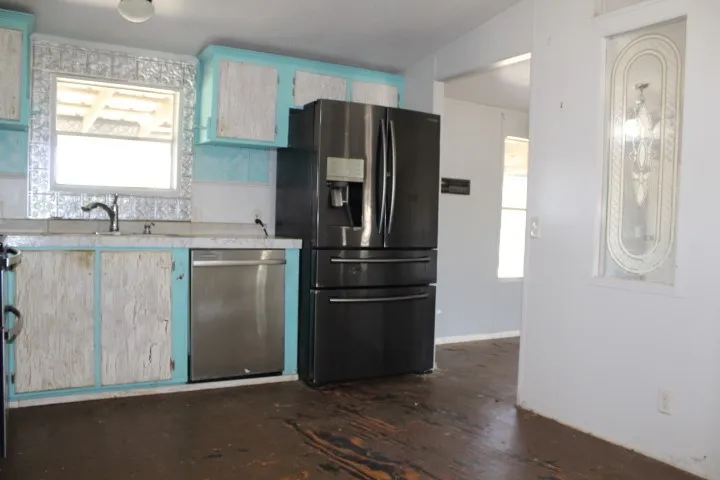 Mobile Home For Sale in Denton County , 9732 Meadow Ranch Road, Dish, Texas 76247, 3 Bedroom, 2 Bathroom, Garage spaces, 1,248 Sqft, built in 1993, mls#21328472, Real Estate Agent in Dish, Homes For Sale in Denton county, Homes For Sale in Dish, Realtor in Dish Texas, Real Estate Brokerage Independent Realty Texas, Luminita Cordes Realtor