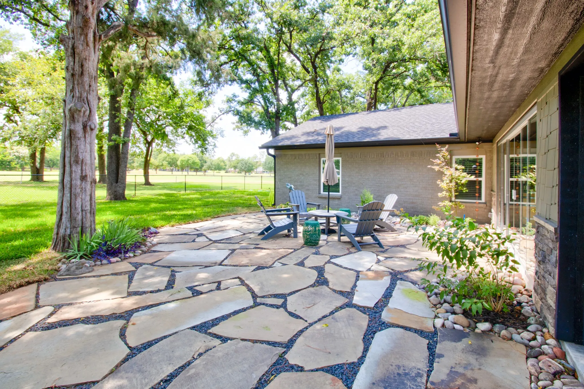 Single Family Residence For Sale in Cooke County , 1118 Kiowa Drive W, Lake Kiowa, Texas 76240, 3 Bedroom, 2 Bathroom, 1 Garage spaces, 1,957 Sqft, built in 1973, Price $495,000, mls#21328481, Real Estate Agent in Lake Kiowa, Homes For Sale in Cooke county, Homes For Sale in Lake Kiowa, Realtor in Lake Kiowa Texas, Real Estate Brokerage Independent Realty Texas, Luminita Cordes Realtor