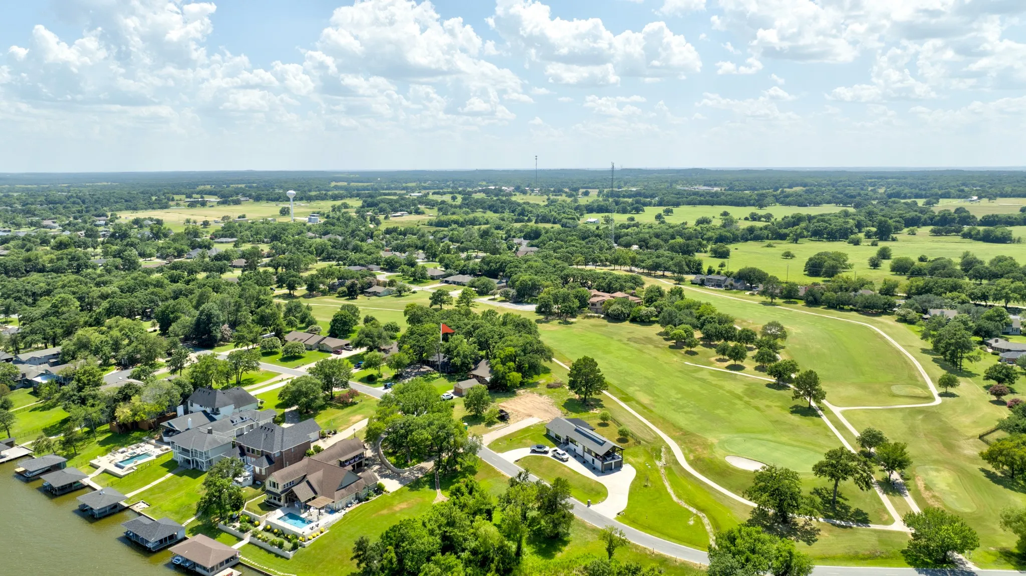 Single Family Residence For Sale in Cooke County , 1118 Kiowa Drive W, Lake Kiowa, Texas 76240, 3 Bedroom, 2 Bathroom, 1 Garage spaces, 1,957 Sqft, built in 1973, Price $495,000, mls#21328481, Real Estate Agent in Lake Kiowa, Homes For Sale in Cooke county, Homes For Sale in Lake Kiowa, Realtor in Lake Kiowa Texas, Real Estate Brokerage Independent Realty Texas, Luminita Cordes Realtor