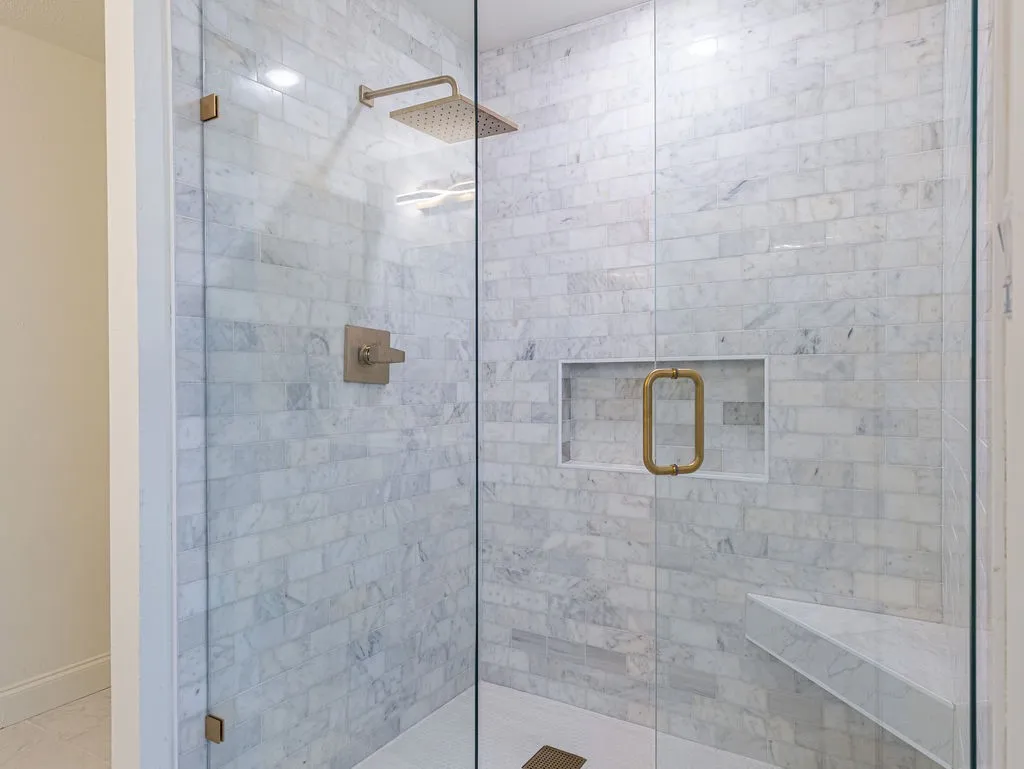 Single Family Residence For Sale in Tarrant County , 4805 Hildring Drive E, Fort Worth, Texas 76109, 3 Bedroom, 2 Bathroom, 2 Garage spaces, 1,960 Sqft, built in 1955, mls#21327859, Real Estate Agent in Fort Worth, Homes For Sale in Tarrant county, Homes For Sale in Fort Worth, Realtor in Fort Worth Texas, Real Estate Brokerage Independent Realty Texas, Luminita Cordes Realtor