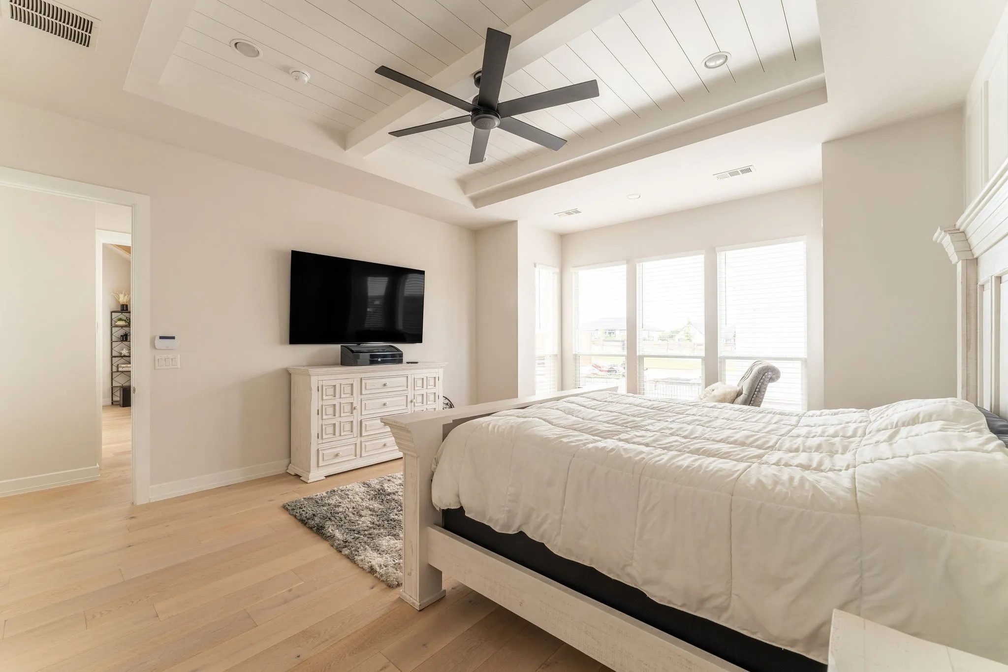 Single Family Residence For Sale in Denton County , 3308 Wellington Lane, Northlake, Texas 76247, 5 Bedroom, 6 Bathroom, 12 Garage spaces, 5,450 Sqft, built in 2023, mls#21328476, Real Estate Agent in Northlake, Homes For Sale in Denton county, Homes For Sale in Northlake, Realtor in Northlake Texas, Real Estate Brokerage Independent Realty Texas, Luminita Cordes Realtor