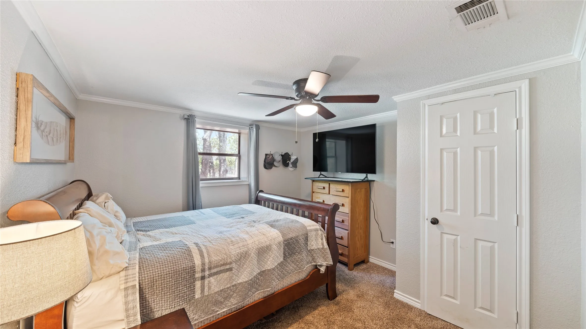 Single Family Residence For Rent in Van Zandt County , 1475 S Buffalo, Canton, Texas 75103, 3 Bedroom, 1 Bathroom, Garage spaces, 1,200 Sqft, built in 2014, mls#21326905, Real Estate Agent in Canton, Homes For Rent in Van Zandt county, Homes For Rent in Canton, Realtor in Canton Texas, Real Estate Brokerage Independent Realty Texas, Luminita Cordes Realtor