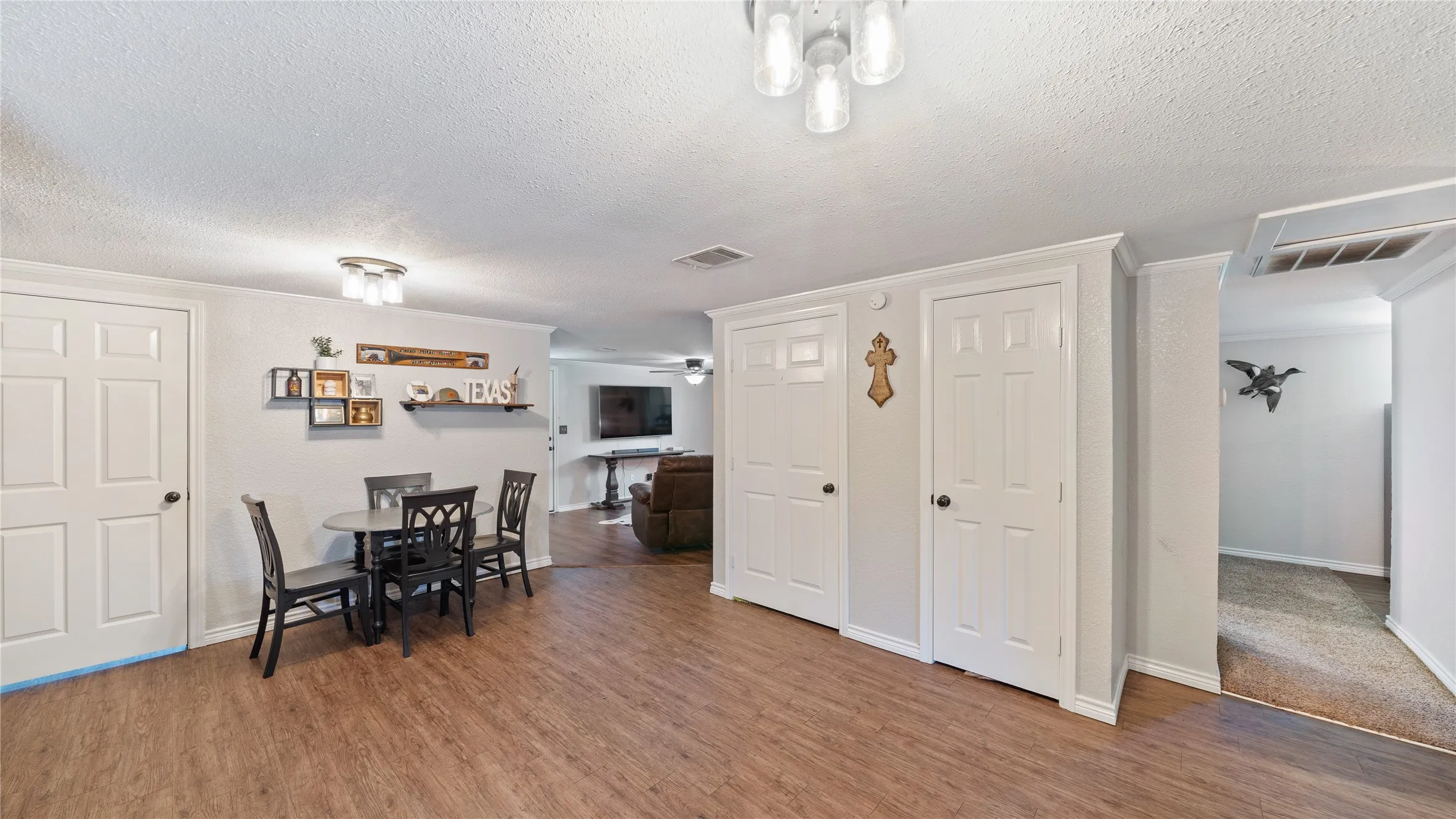 Single Family Residence For Rent in Van Zandt County , 1475 S Buffalo, Canton, Texas 75103, 3 Bedroom, 1 Bathroom, Garage spaces, 1,200 Sqft, built in 2014, mls#21326905, Real Estate Agent in Canton, Homes For Rent in Van Zandt county, Homes For Rent in Canton, Realtor in Canton Texas, Real Estate Brokerage Independent Realty Texas, Luminita Cordes Realtor