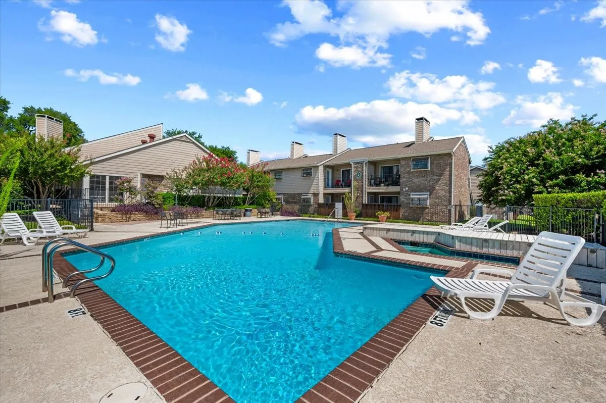 Condominium For Rent in Collin County , 4748 Old Bent Tree Lane 506, Dallas, Texas 75287, 2 Bedroom, 2 Bathroom, Garage spaces, 887 Sqft, built in 1985, mls#21328496, Real Estate Agent in Dallas, Homes For Rent in Collin county, Homes For Rent in Dallas, Realtor in Dallas Texas, Real Estate Brokerage Independent Realty Texas, Luminita Cordes Realtor