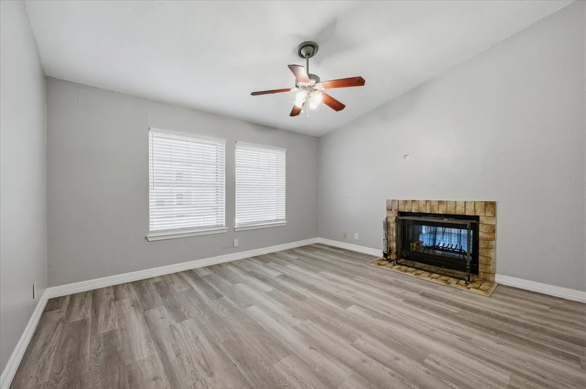 Condominium For Rent in Collin County , 4748 Old Bent Tree Lane 506, Dallas, Texas 75287, 2 Bedroom, 2 Bathroom, Garage spaces, 887 Sqft, built in 1985, mls#21328496, Real Estate Agent in Dallas, Homes For Rent in Collin county, Homes For Rent in Dallas, Realtor in Dallas Texas, Real Estate Brokerage Independent Realty Texas, Luminita Cordes Realtor
