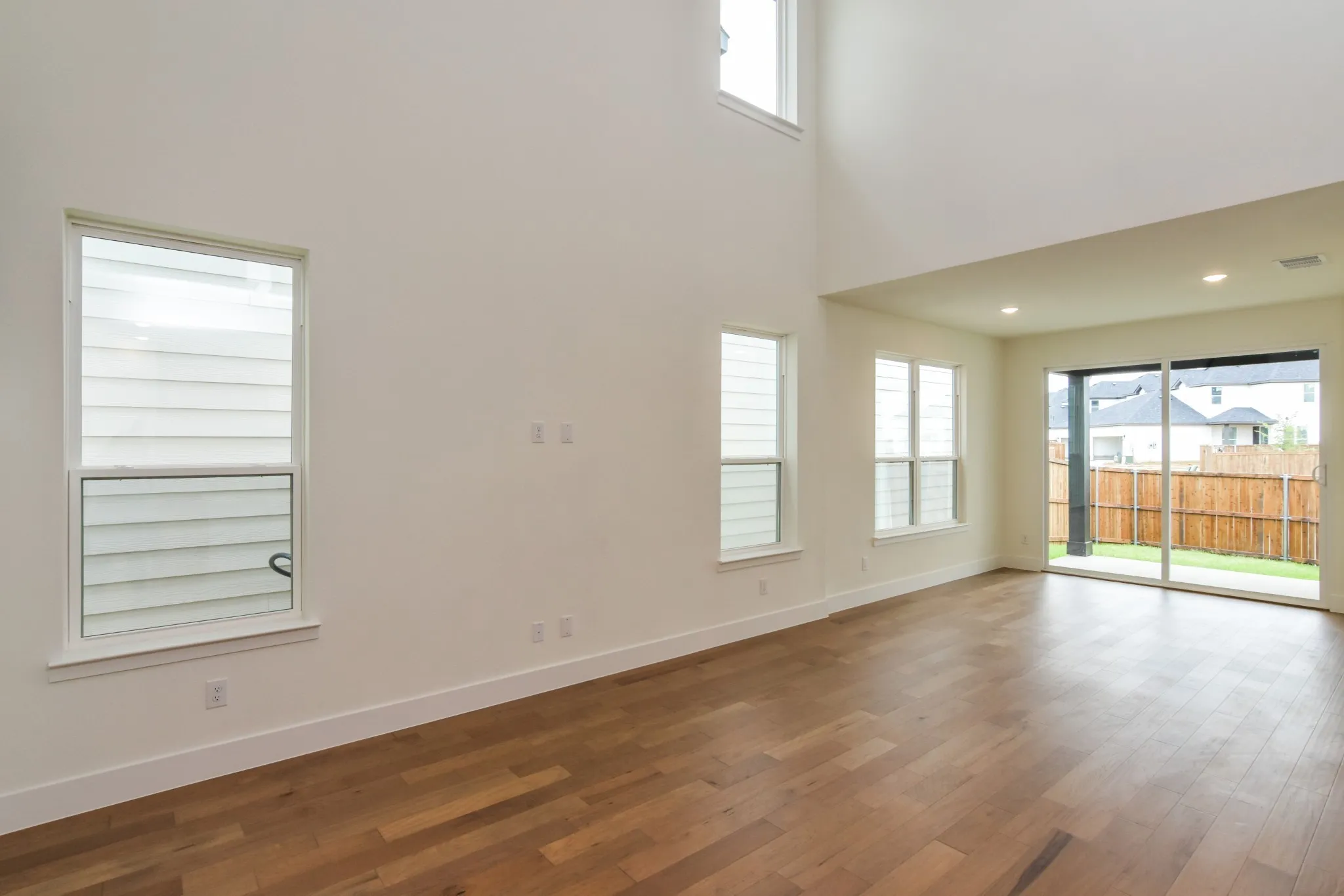Single Family Residence For Rent in Collin County , 14541 Durant Lane, Frisco, Texas 75033, 4 Bedroom, 3 Bathroom, 2 Garage spaces, 2,493 Sqft, built in 2026, mls#21311471, Real Estate Agent in Frisco, Homes For Rent in Collin county, Homes For Rent in Frisco, Realtor in Frisco Texas, Real Estate Brokerage Independent Realty Texas, Luminita Cordes Realtor