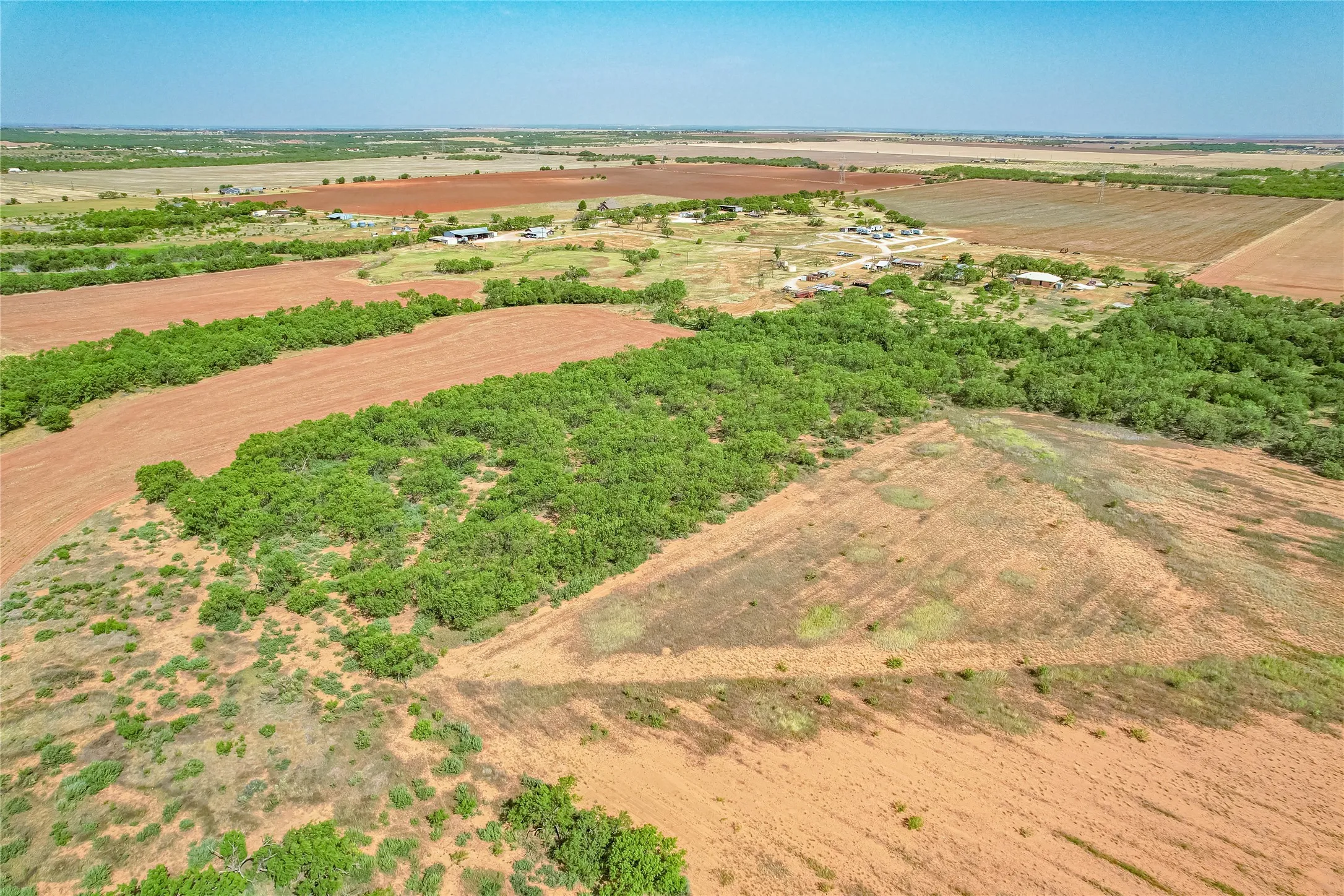 Single Family Residence For Sale in Taylor County , 1195 County Road 415, Merkel, Texas 79536, 3 Bedroom, 2 Bathroom, Garage spaces, 1,816 Sqft, built in 1960, mls#21325798, Real Estate Agent in Merkel, Homes For Sale in Taylor county, Homes For Sale in Merkel, Realtor in Merkel Texas, Real Estate Brokerage Independent Realty Texas, Luminita Cordes Realtor