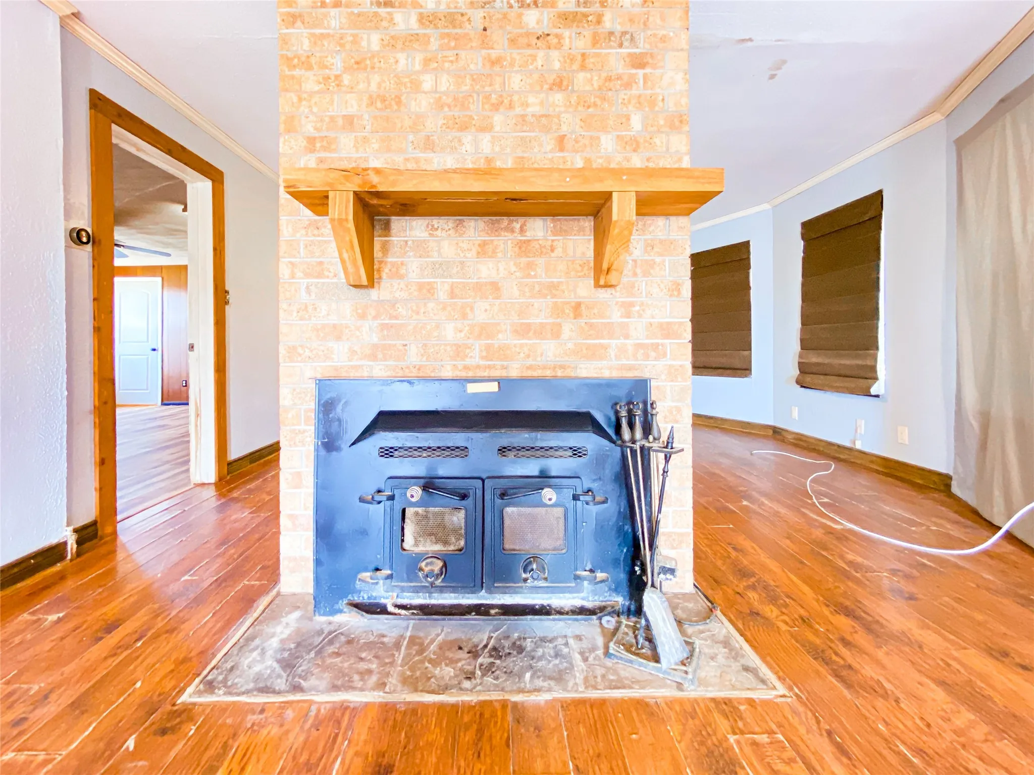 Single Family Residence For Sale in Taylor County , 1195 County Road 415, Merkel, Texas 79536, 3 Bedroom, 2 Bathroom, Garage spaces, 1,816 Sqft, built in 1960, mls#21325798, Real Estate Agent in Merkel, Homes For Sale in Taylor county, Homes For Sale in Merkel, Realtor in Merkel Texas, Real Estate Brokerage Independent Realty Texas, Luminita Cordes Realtor