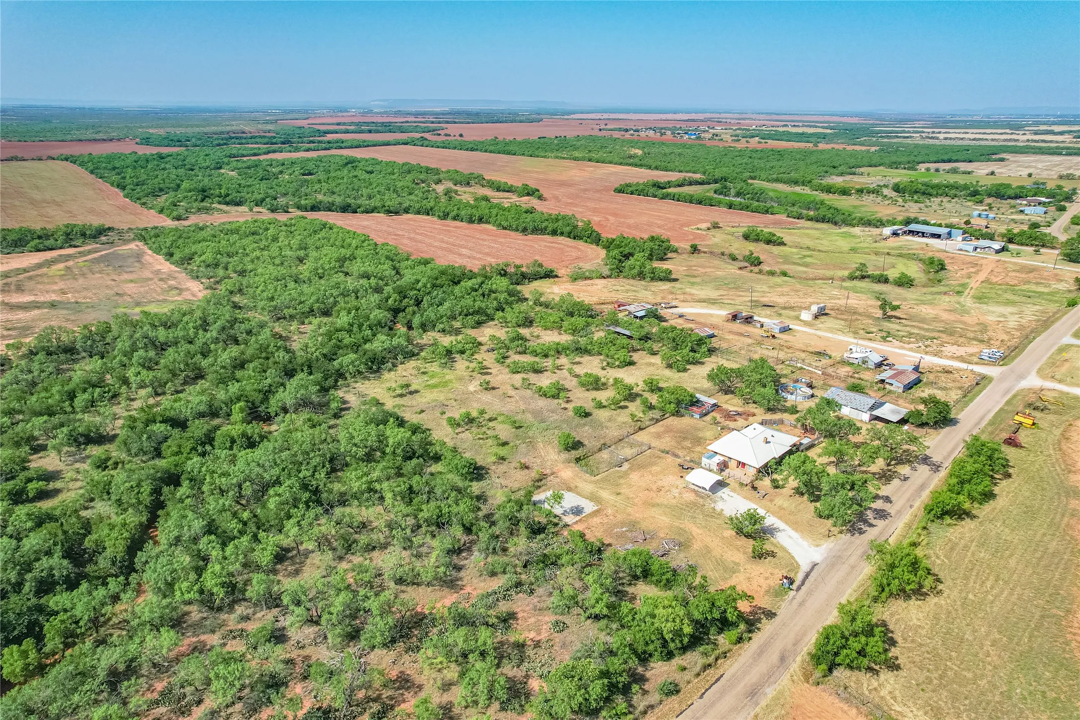 Single Family Residence For Sale in Taylor County , 1195 County Road 415, Merkel, Texas 79536, 3 Bedroom, 2 Bathroom, Garage spaces, 1,816 Sqft, built in 1960, mls#21325798, Real Estate Agent in Merkel, Homes For Sale in Taylor county, Homes For Sale in Merkel, Realtor in Merkel Texas, Real Estate Brokerage Independent Realty Texas, Luminita Cordes Realtor