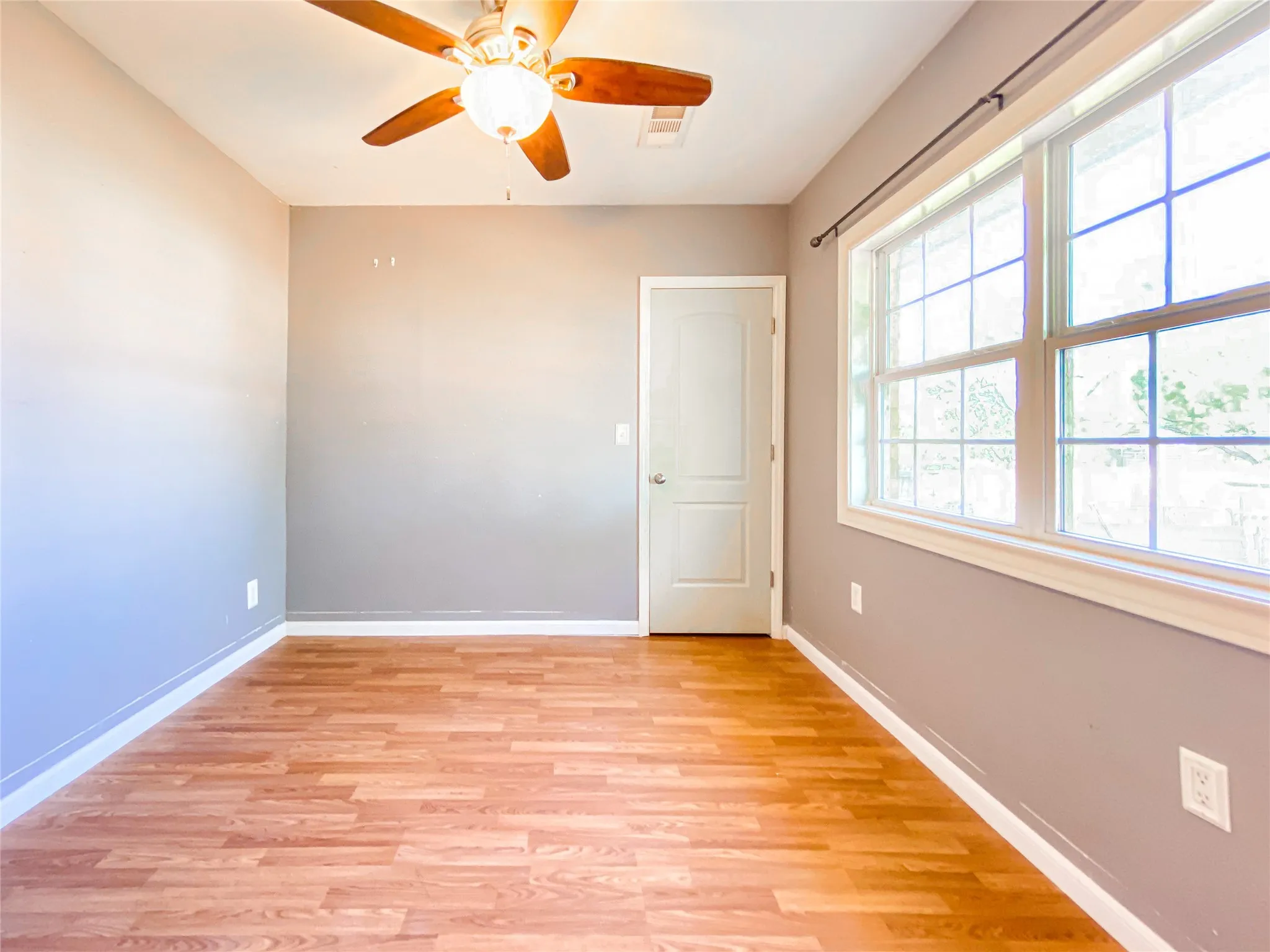 Single Family Residence For Sale in Taylor County , 1195 County Road 415, Merkel, Texas 79536, 3 Bedroom, 2 Bathroom, Garage spaces, 1,816 Sqft, built in 1960, mls#21325798, Real Estate Agent in Merkel, Homes For Sale in Taylor county, Homes For Sale in Merkel, Realtor in Merkel Texas, Real Estate Brokerage Independent Realty Texas, Luminita Cordes Realtor