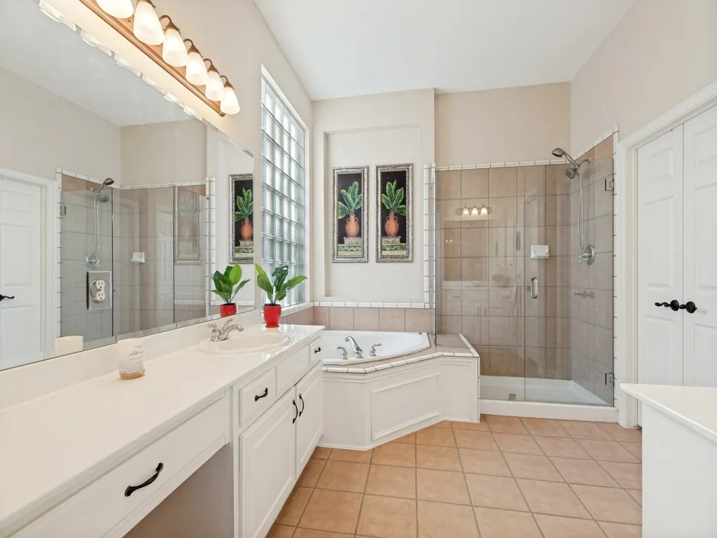 Single Family Residence For Sale in Collin County , 611 Belhaven Drive, Allen, Texas 75013, 4 Bedroom, 4 Bathroom, 3 Garage spaces, 3,590 Sqft, built in 1999, mls#21325405, Real Estate Agent in Allen, Homes For Sale in Collin county, Homes For Sale in Allen, Realtor in Allen Texas, Real Estate Brokerage Independent Realty Texas, Luminita Cordes Realtor