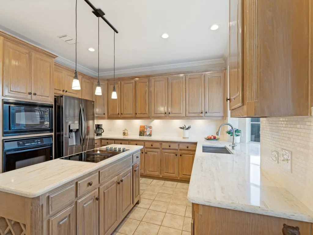 Single Family Residence For Sale in Collin County , 611 Belhaven Drive, Allen, Texas 75013, 4 Bedroom, 4 Bathroom, 3 Garage spaces, 3,590 Sqft, built in 1999, mls#21325405, Real Estate Agent in Allen, Homes For Sale in Collin county, Homes For Sale in Allen, Realtor in Allen Texas, Real Estate Brokerage Independent Realty Texas, Luminita Cordes Realtor