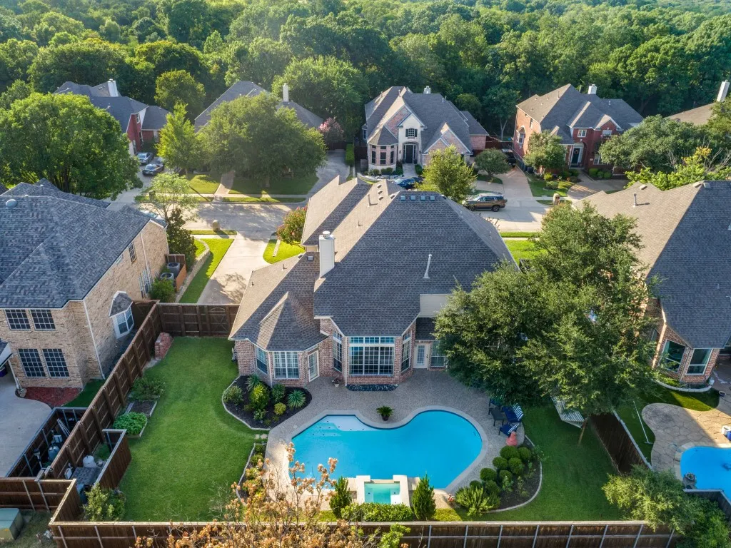 Single Family Residence For Sale in Collin County , 611 Belhaven Drive, Allen, Texas 75013, 4 Bedroom, 4 Bathroom, 3 Garage spaces, 3,590 Sqft, built in 1999, mls#21325405, Real Estate Agent in Allen, Homes For Sale in Collin county, Homes For Sale in Allen, Realtor in Allen Texas, Real Estate Brokerage Independent Realty Texas, Luminita Cordes Realtor