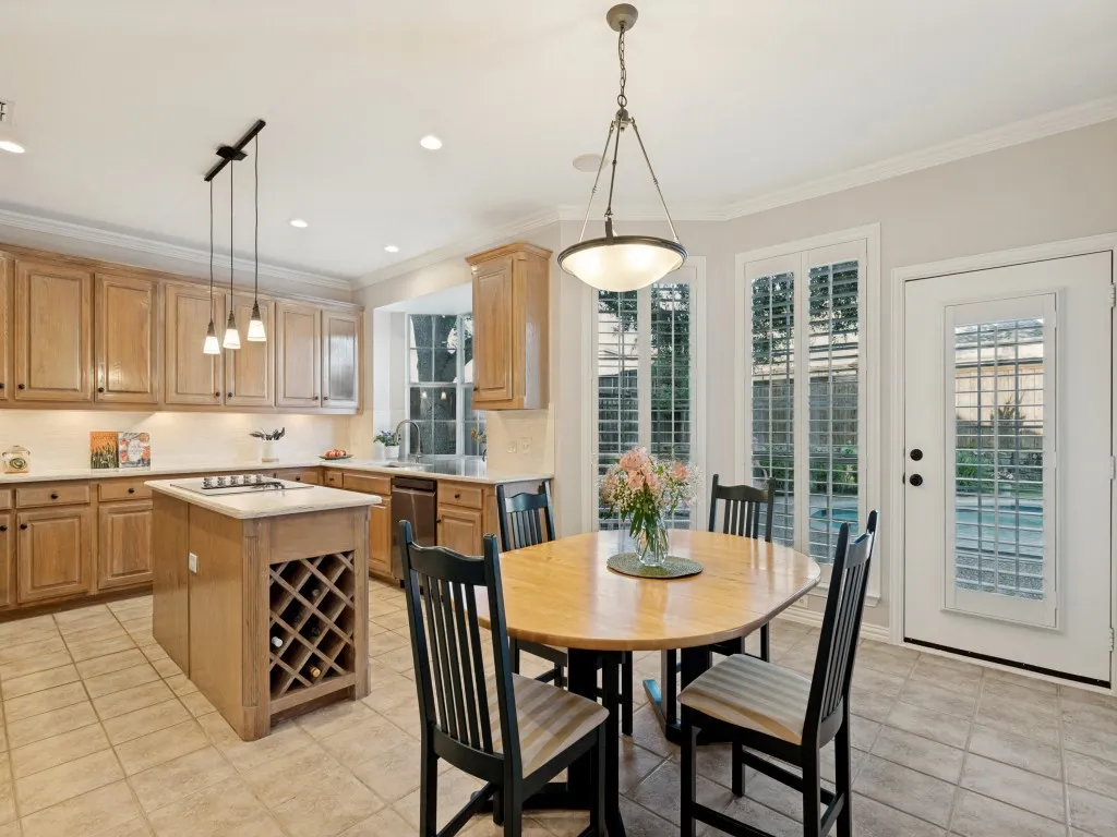 Single Family Residence For Sale in Collin County , 611 Belhaven Drive, Allen, Texas 75013, 4 Bedroom, 4 Bathroom, 3 Garage spaces, 3,590 Sqft, built in 1999, mls#21325405, Real Estate Agent in Allen, Homes For Sale in Collin county, Homes For Sale in Allen, Realtor in Allen Texas, Real Estate Brokerage Independent Realty Texas, Luminita Cordes Realtor