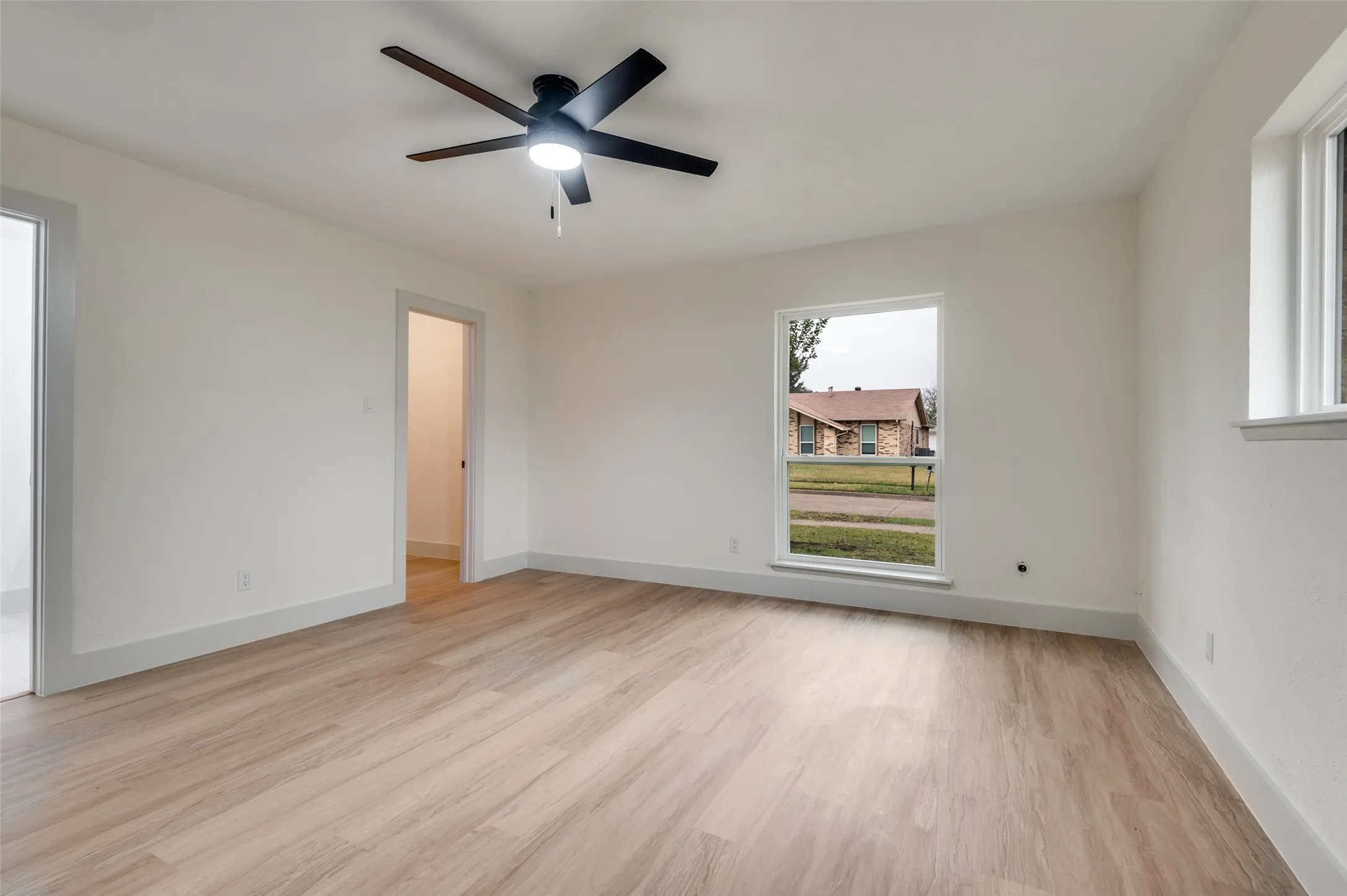 Single Family Residence For Sale in Dallas County , 8517 Van Pelt Drive, Dallas, Texas 75228, 3 Bedroom, 2 Bathroom, 2 Garage spaces, 1,960 Sqft, built in 1976, mls#21316130, Real Estate Agent in Dallas, Homes For Sale in Dallas county, Homes For Sale in Dallas, Realtor in Dallas Texas, Real Estate Brokerage Independent Realty Texas, Luminita Cordes Realtor