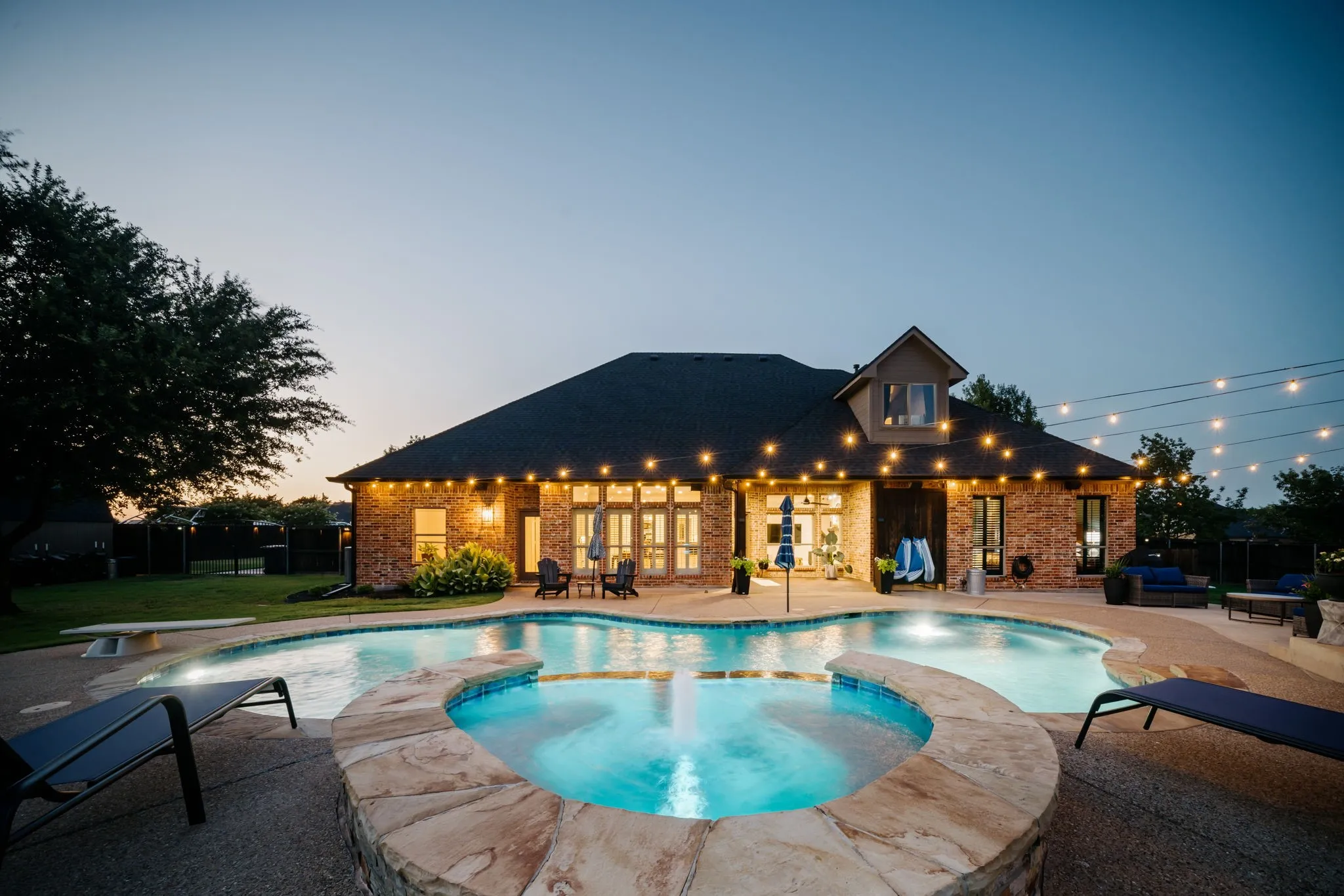 Single Family Residence For Sale in Ellis County , 3650 Baylor Boulevard, Midlothian, Texas 76065, 4 Bedroom, 3 Bathroom, 2 Garage spaces, 3,248 Sqft, built in 2004, mls#21325707, Real Estate Agent in Midlothian, Homes For Sale in Ellis county, Homes For Sale in Midlothian, Realtor in Midlothian Texas, Real Estate Brokerage Independent Realty Texas, Luminita Cordes Realtor