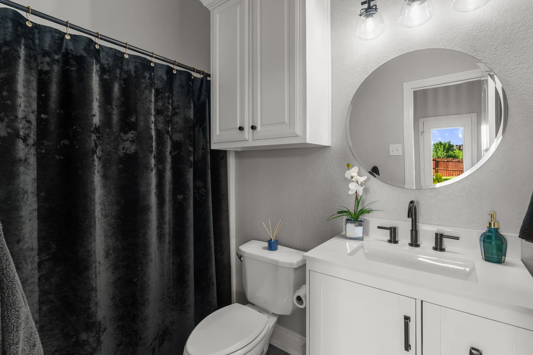 Single Family Residence For Sale in Ellis County , 3650 Baylor Boulevard, Midlothian, Texas 76065, 4 Bedroom, 3 Bathroom, 2 Garage spaces, 3,248 Sqft, built in 2004, mls#21325707, Real Estate Agent in Midlothian, Homes For Sale in Ellis county, Homes For Sale in Midlothian, Realtor in Midlothian Texas, Real Estate Brokerage Independent Realty Texas, Luminita Cordes Realtor
