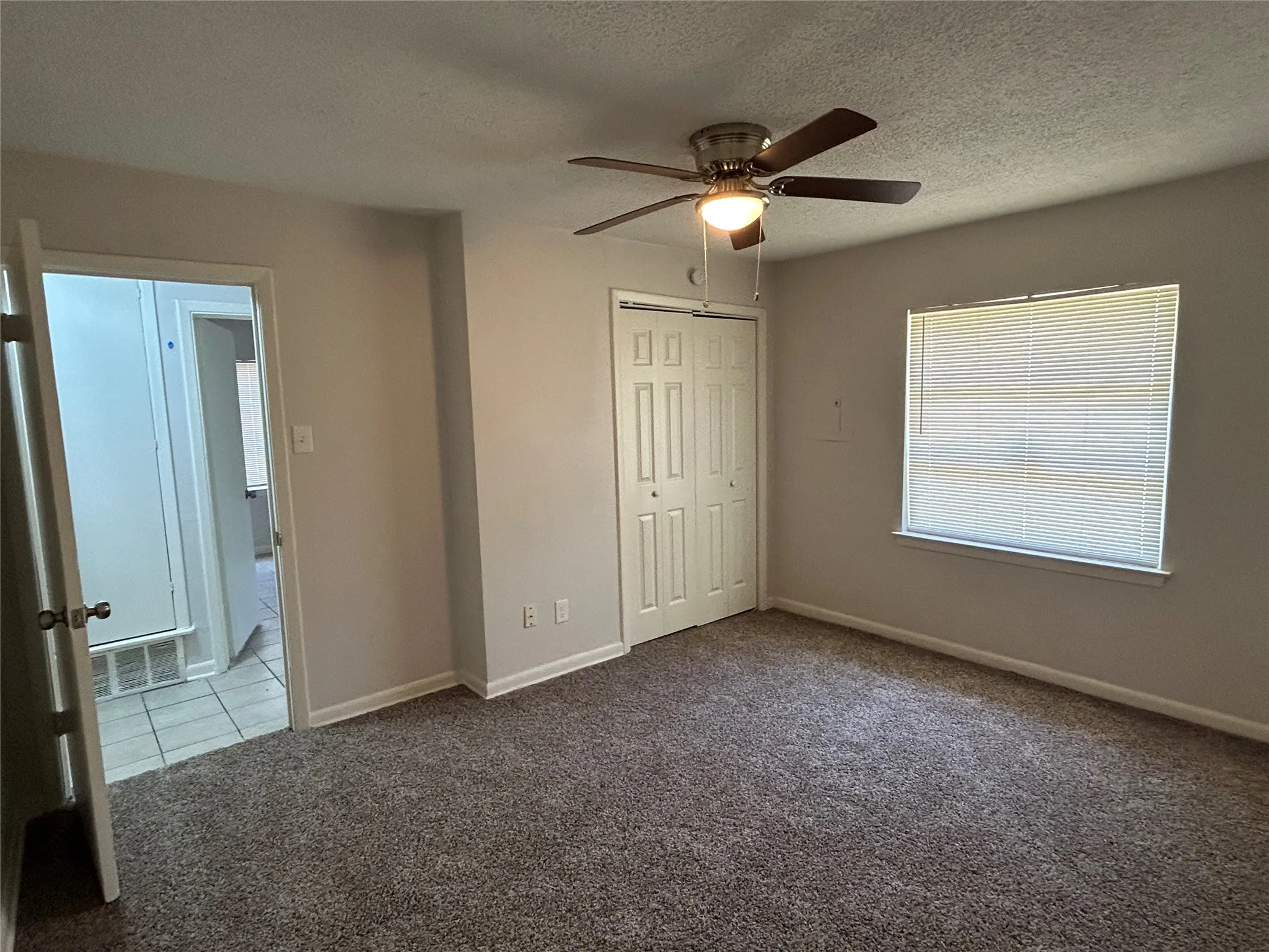 Single Family Residence For Sale in Dallas County , 130 W Cherry Point Drive, Dallas, Texas 75232, 4 Bedroom, 1 Bathroom, Garage spaces, 1,401 Sqft, built in 1941, mls#21328538, Real Estate Agent in Dallas, Homes For Sale in Dallas county, Homes For Sale in Dallas, Realtor in Dallas Texas, Real Estate Brokerage Independent Realty Texas, Luminita Cordes Realtor