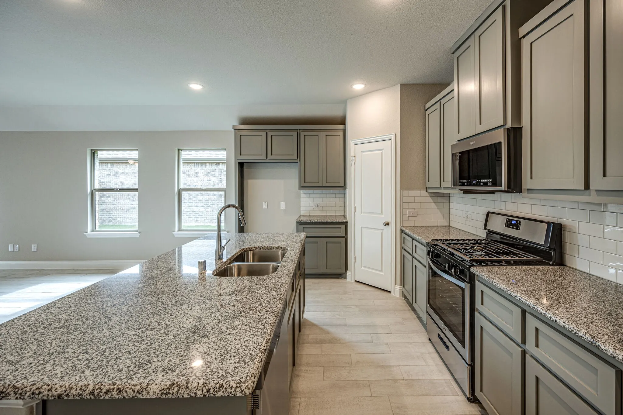 Single Family Residence For Rent in Collin County , 1516 Elizabeth Street, Anna, Texas 75409, 4 Bedroom, 2 Bathroom, 2 Garage spaces, 1,947 Sqft, built in 2021, mls#21328546, Real Estate Agent in Anna, Homes For Rent in Collin county, Homes For Rent in Anna, Realtor in Anna Texas, Real Estate Brokerage Independent Realty Texas, Luminita Cordes Realtor