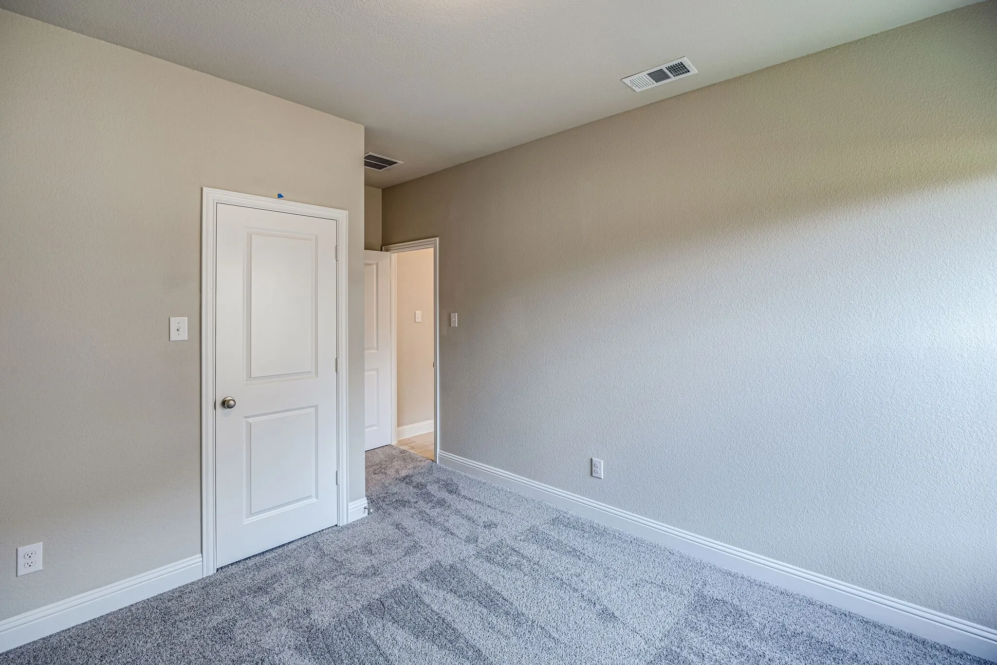 Single Family Residence For Rent in Collin County , 1516 Elizabeth Street, Anna, Texas 75409, 4 Bedroom, 2 Bathroom, 2 Garage spaces, 1,947 Sqft, built in 2021, mls#21328546, Real Estate Agent in Anna, Homes For Rent in Collin county, Homes For Rent in Anna, Realtor in Anna Texas, Real Estate Brokerage Independent Realty Texas, Luminita Cordes Realtor
