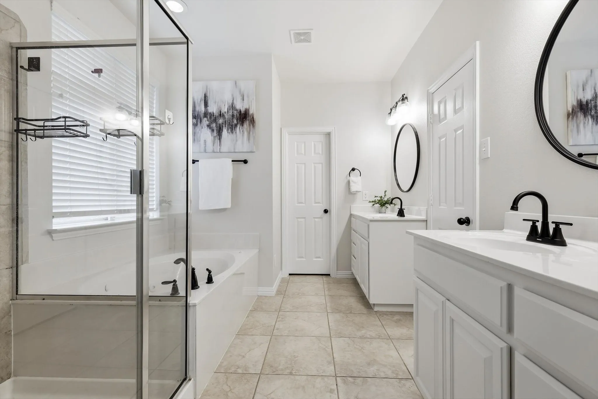 Single Family Residence For Sale in Denton County , 1336 Burnett Drive, Lantana, Texas 76226, 4 Bedroom, 3 Bathroom, 2 Garage spaces, 2,853 Sqft, built in 2007, mls#21294064, Real Estate Agent in Lantana, Homes For Sale in Denton county, Homes For Sale in Lantana, Realtor in Lantana Texas, Real Estate Brokerage Independent Realty Texas, Luminita Cordes Realtor