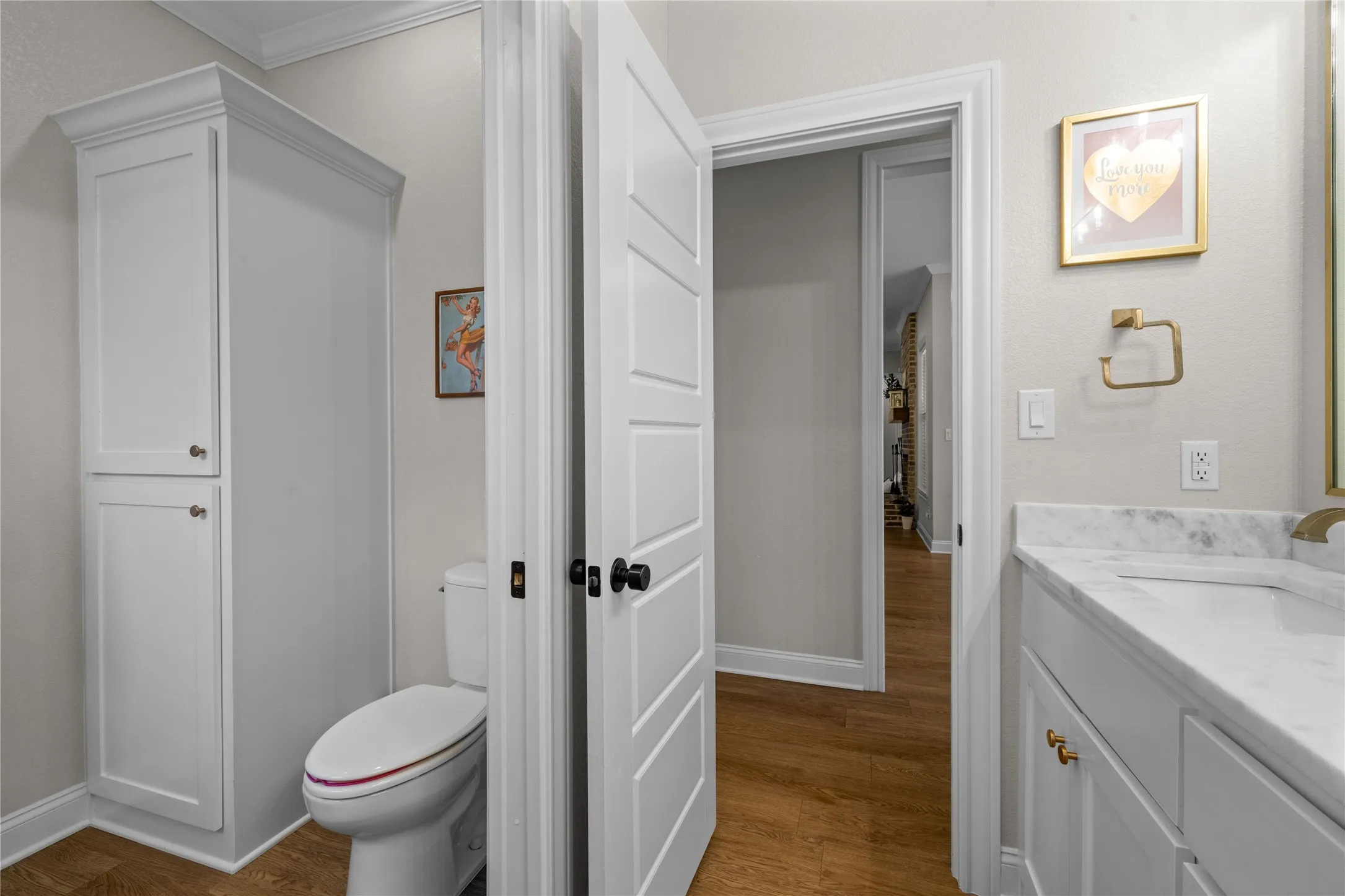 Single Family Residence For Sale in Mc Lennan County , 932 Gallant Fox Road, Hewitt, Texas 76643, 4 Bedroom, 3 Bathroom, 2 Garage spaces, 2,297 Sqft, built in 2022, mls#21328550, Real Estate Agent in Hewitt, Homes For Sale in Mc Lennan county, Homes For Sale in Hewitt, Realtor in Hewitt Texas, Real Estate Brokerage Independent Realty Texas, Luminita Cordes Realtor